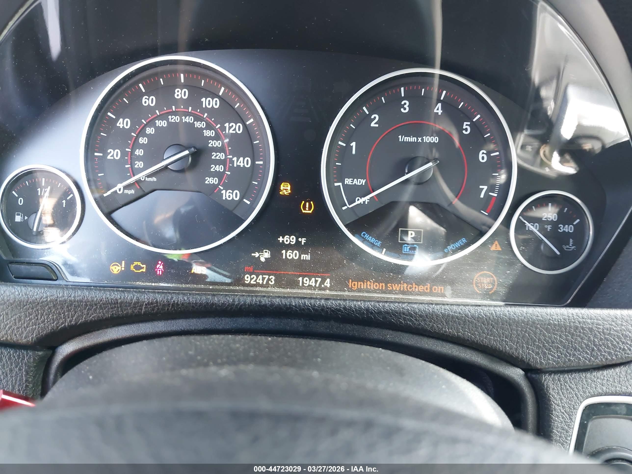 BMW 330E image 7