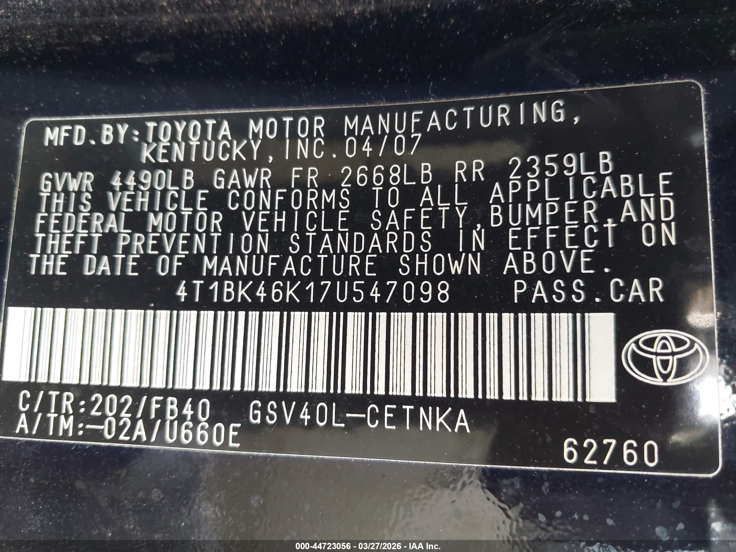 TOYOTA CAMRY image 9
