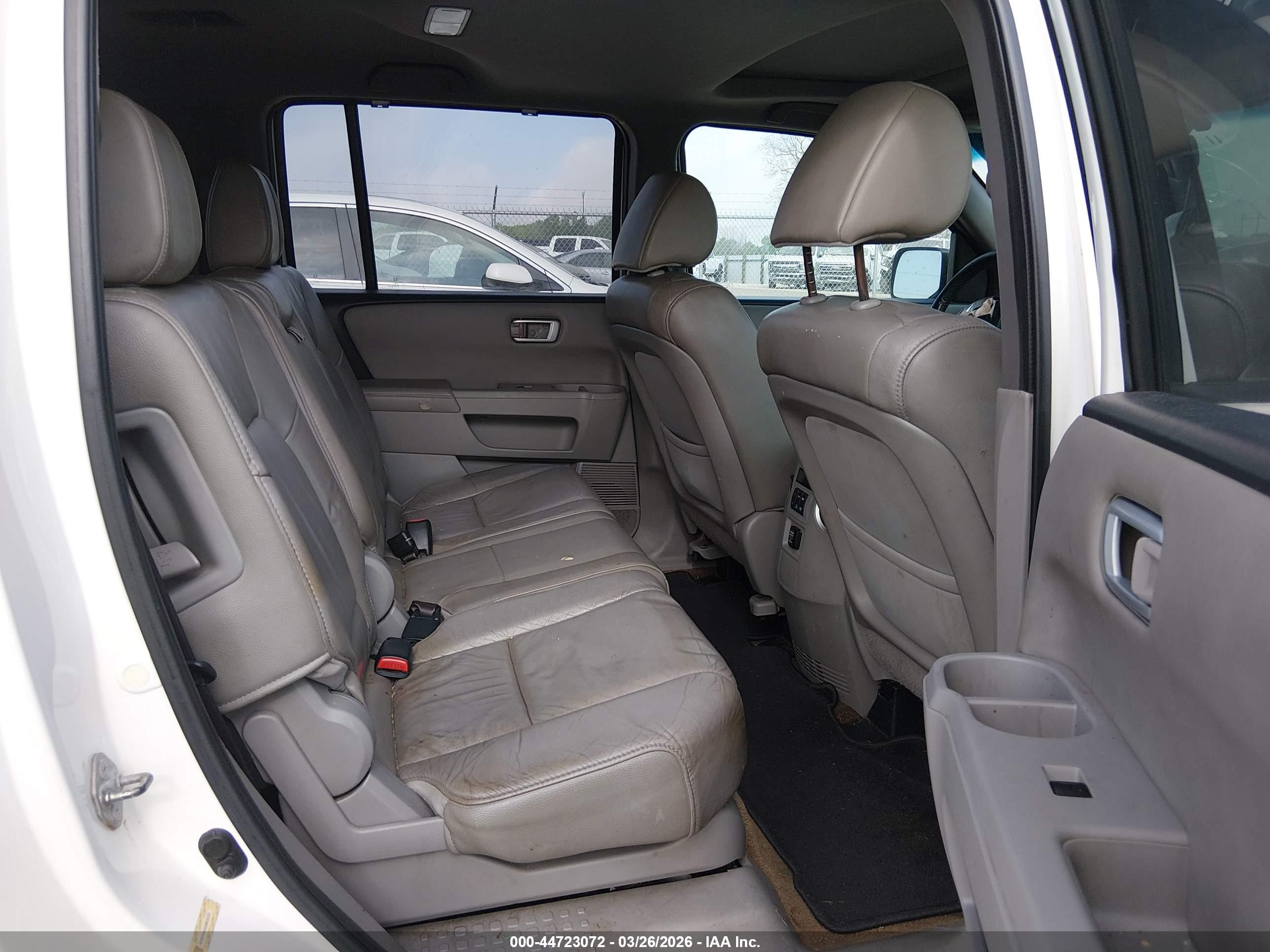 HONDA PILOT image 8