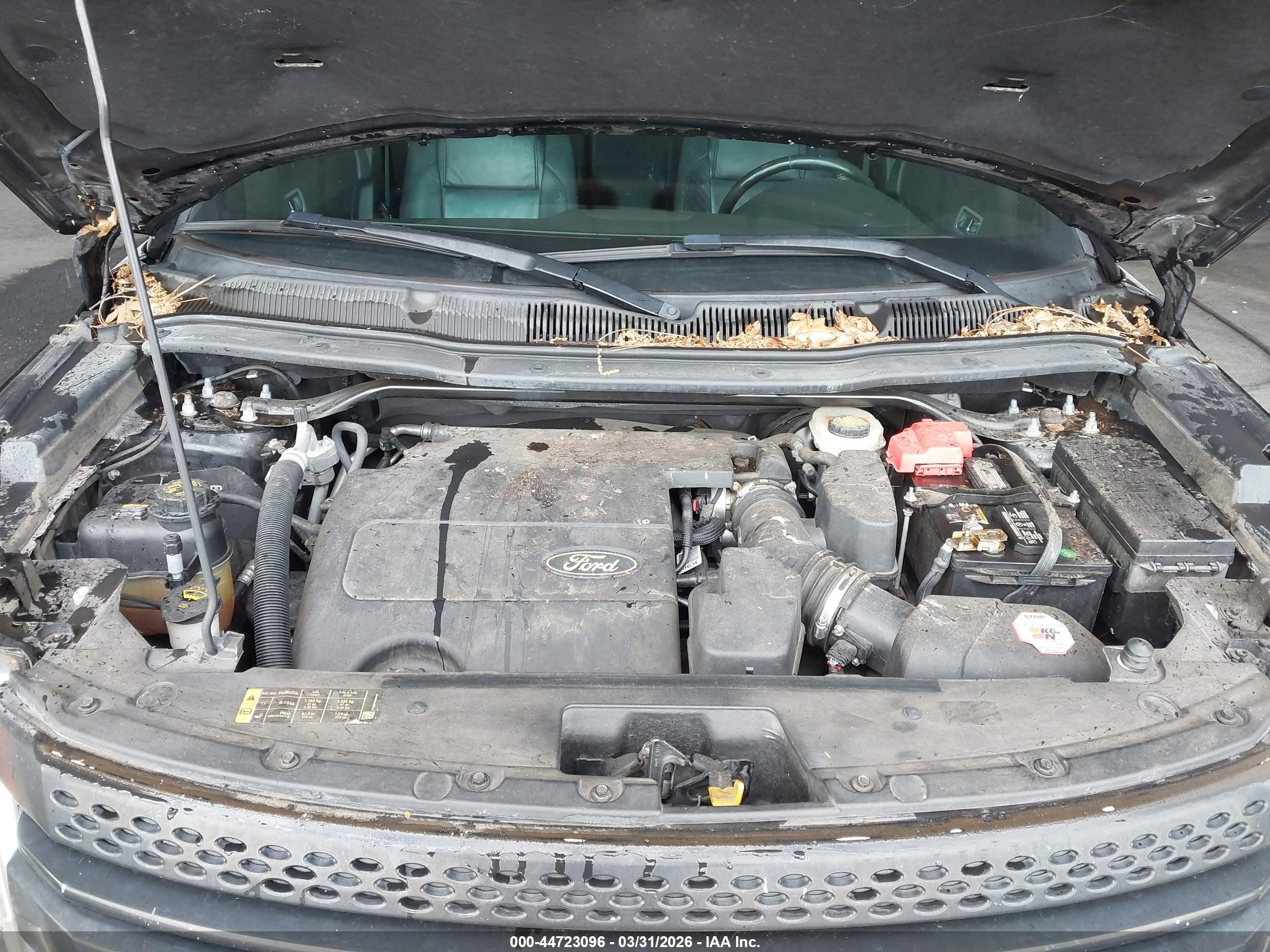 FORD EXPLORER image 10