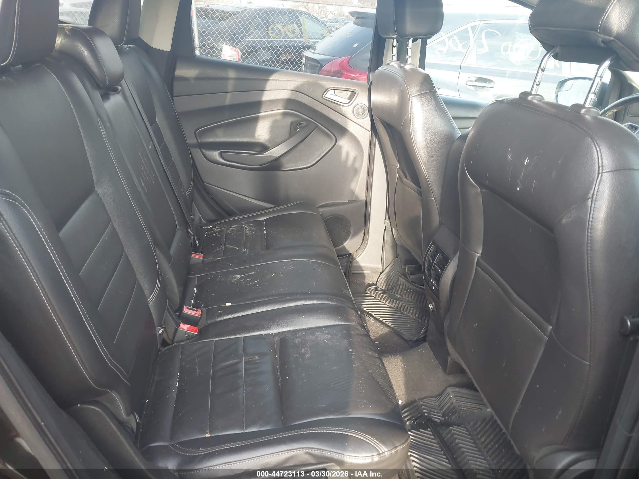 FORD ESCAPE image 8