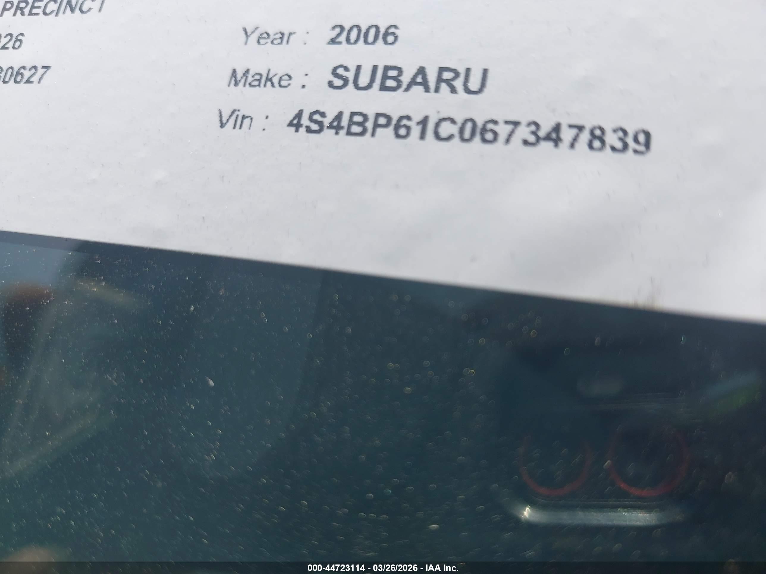 SUBARU OUTBACK image 9