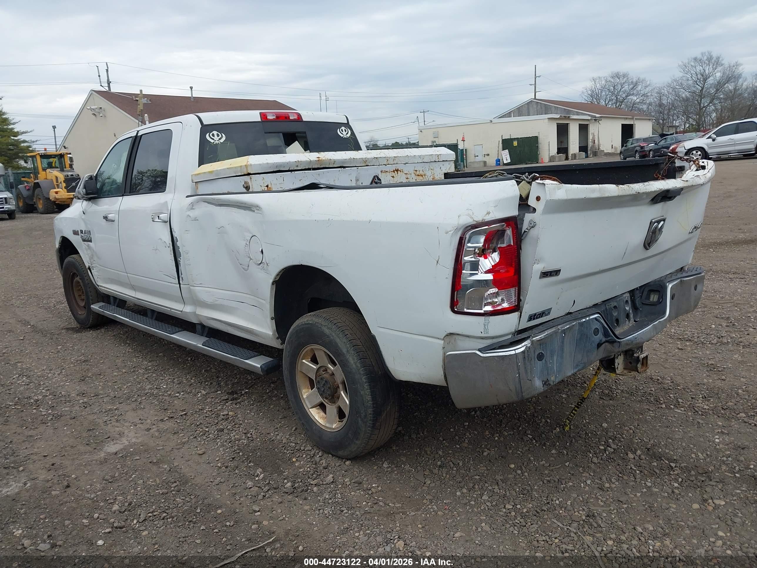 RAM 2500 image 3
