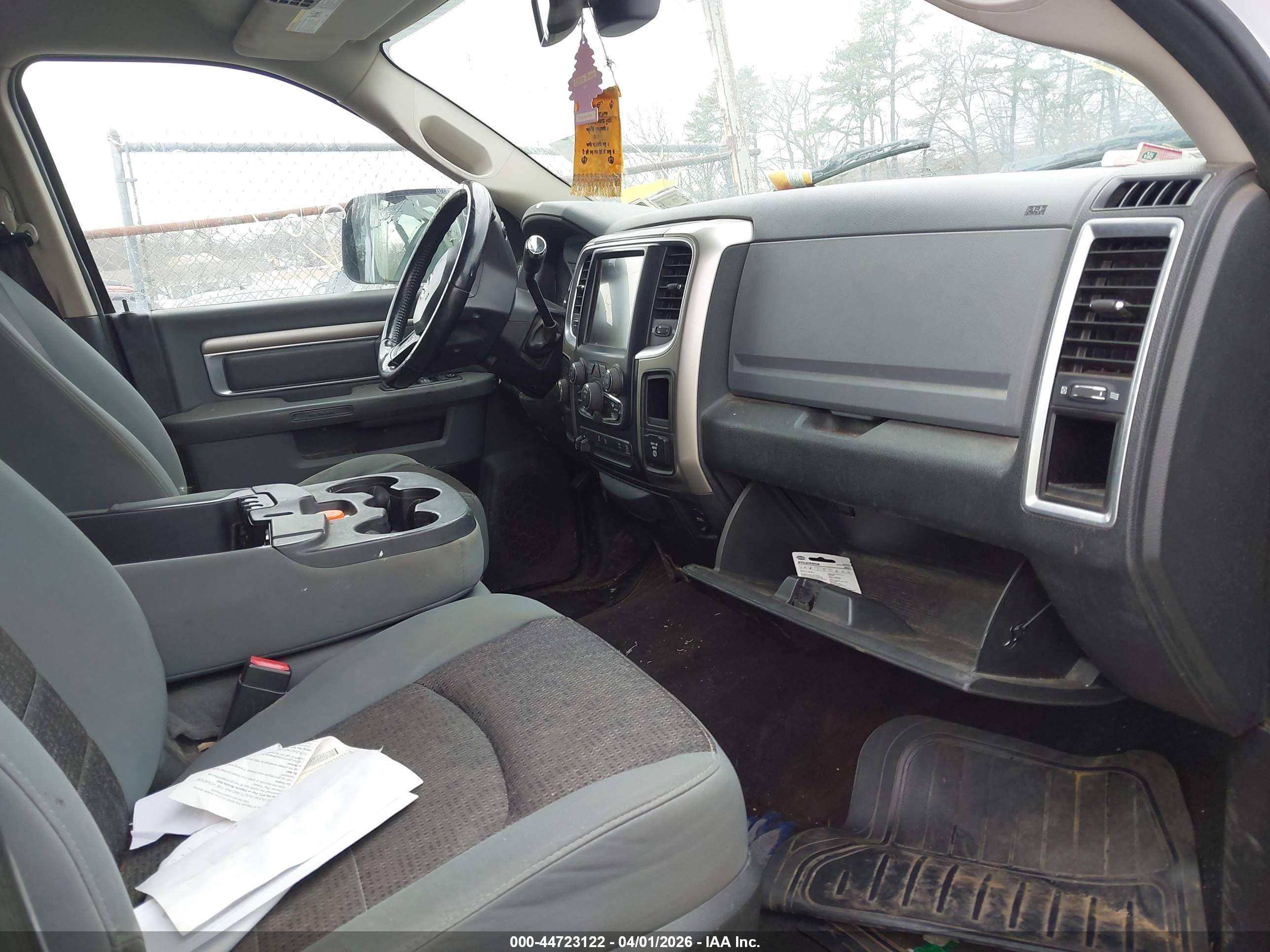 RAM 2500 image 5