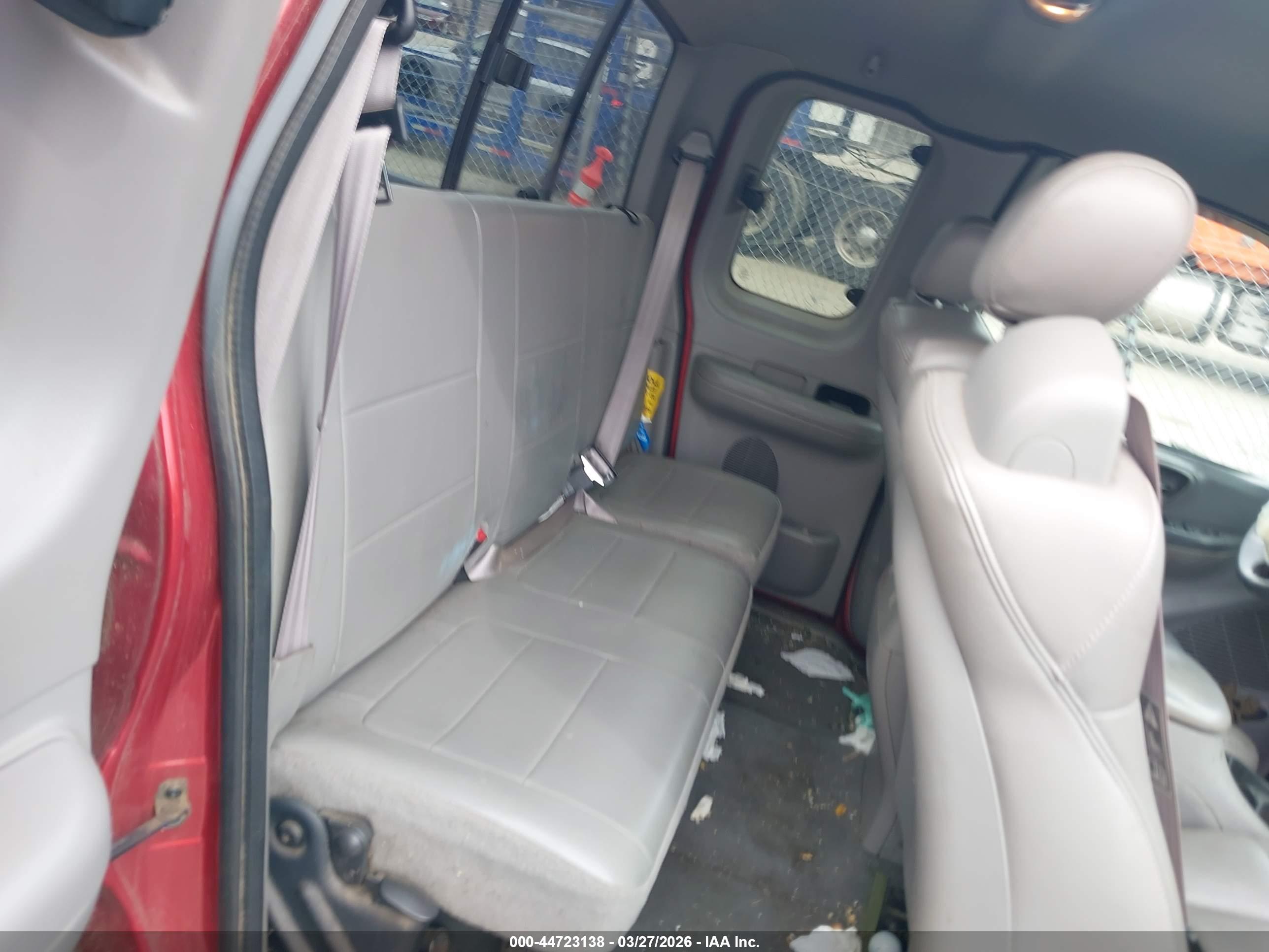 FORD F-150 image 8
