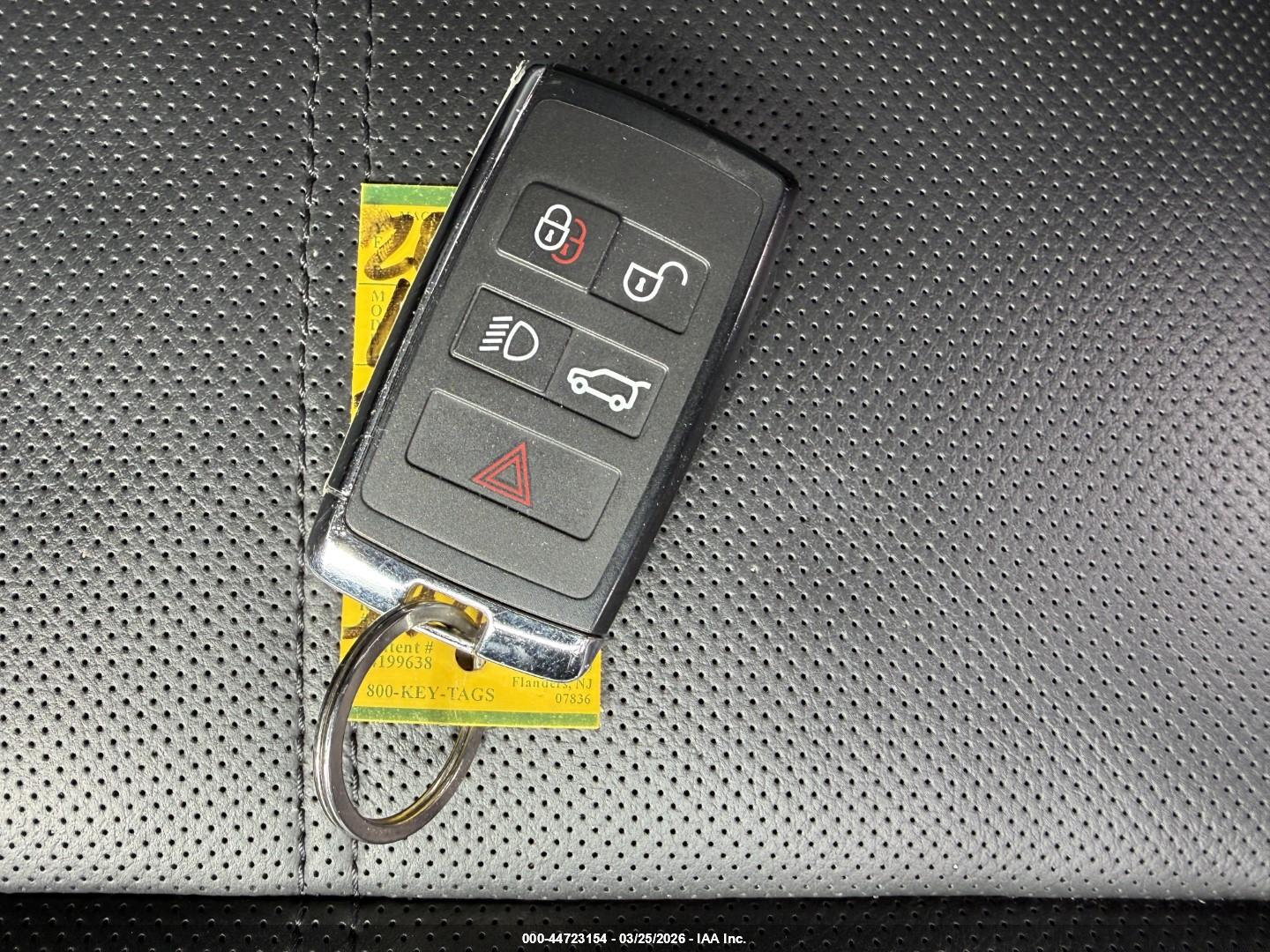 LAND ROVER image 11
