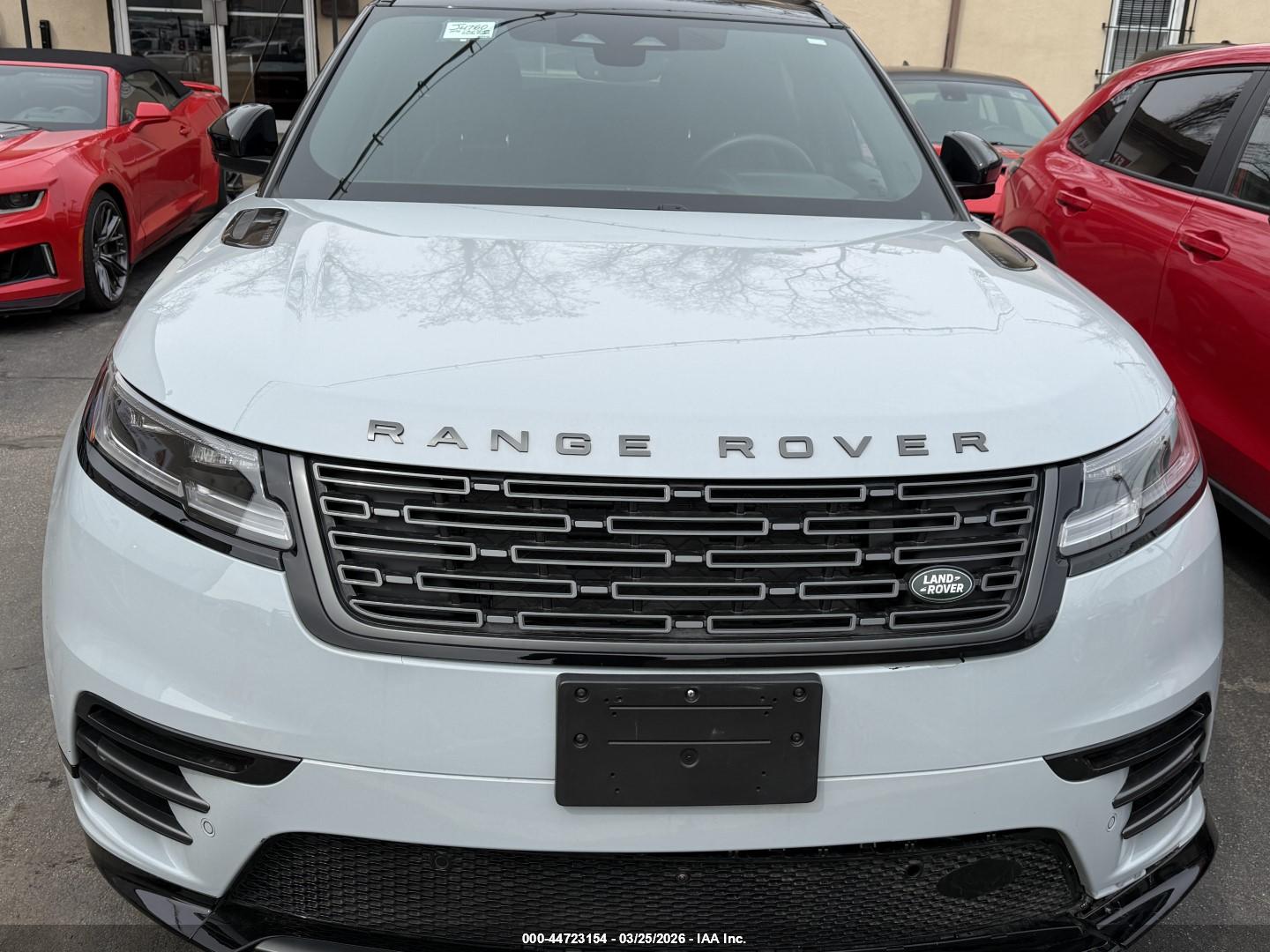 LAND ROVER image 6