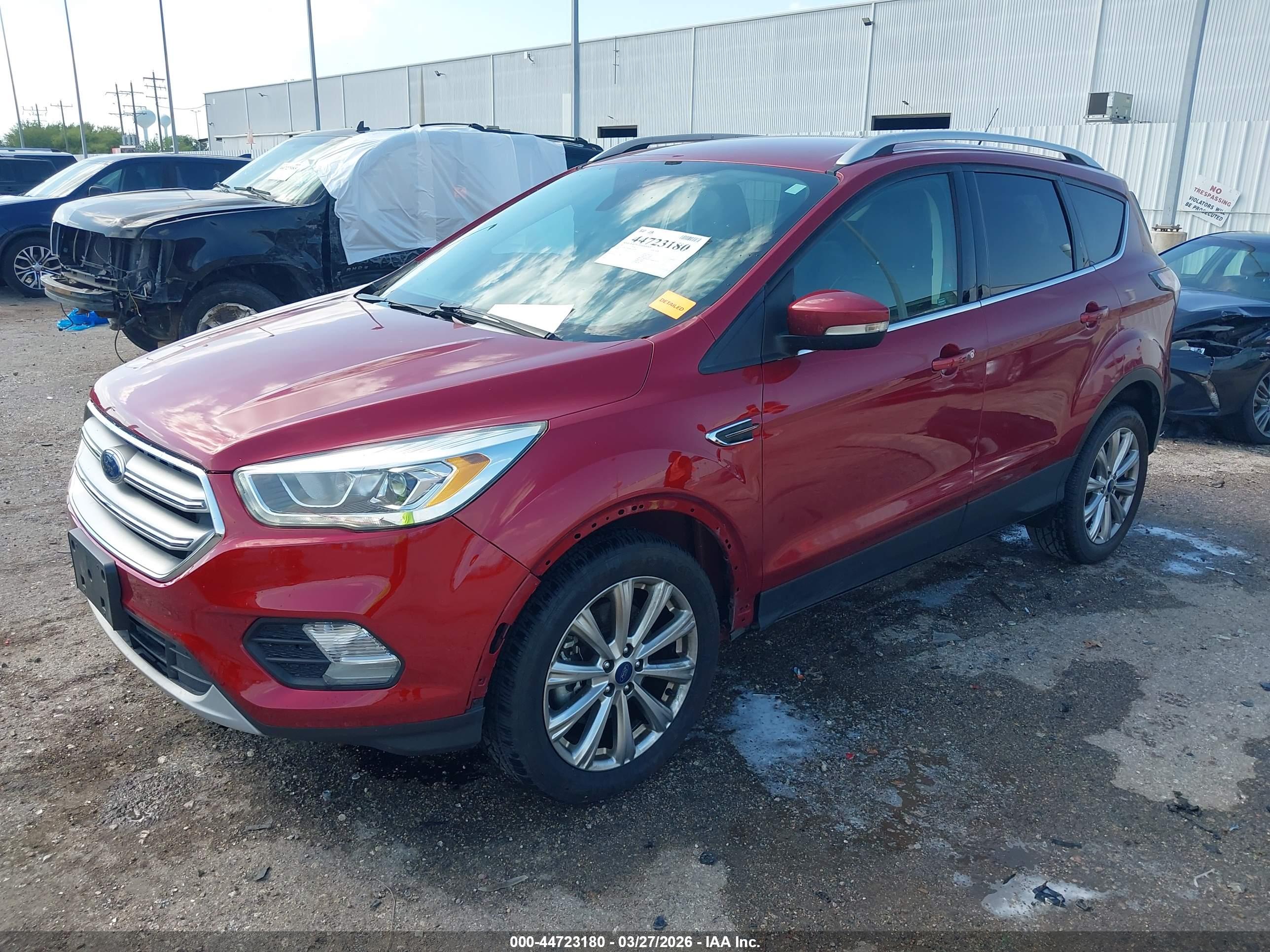 FORD ESCAPE image 2