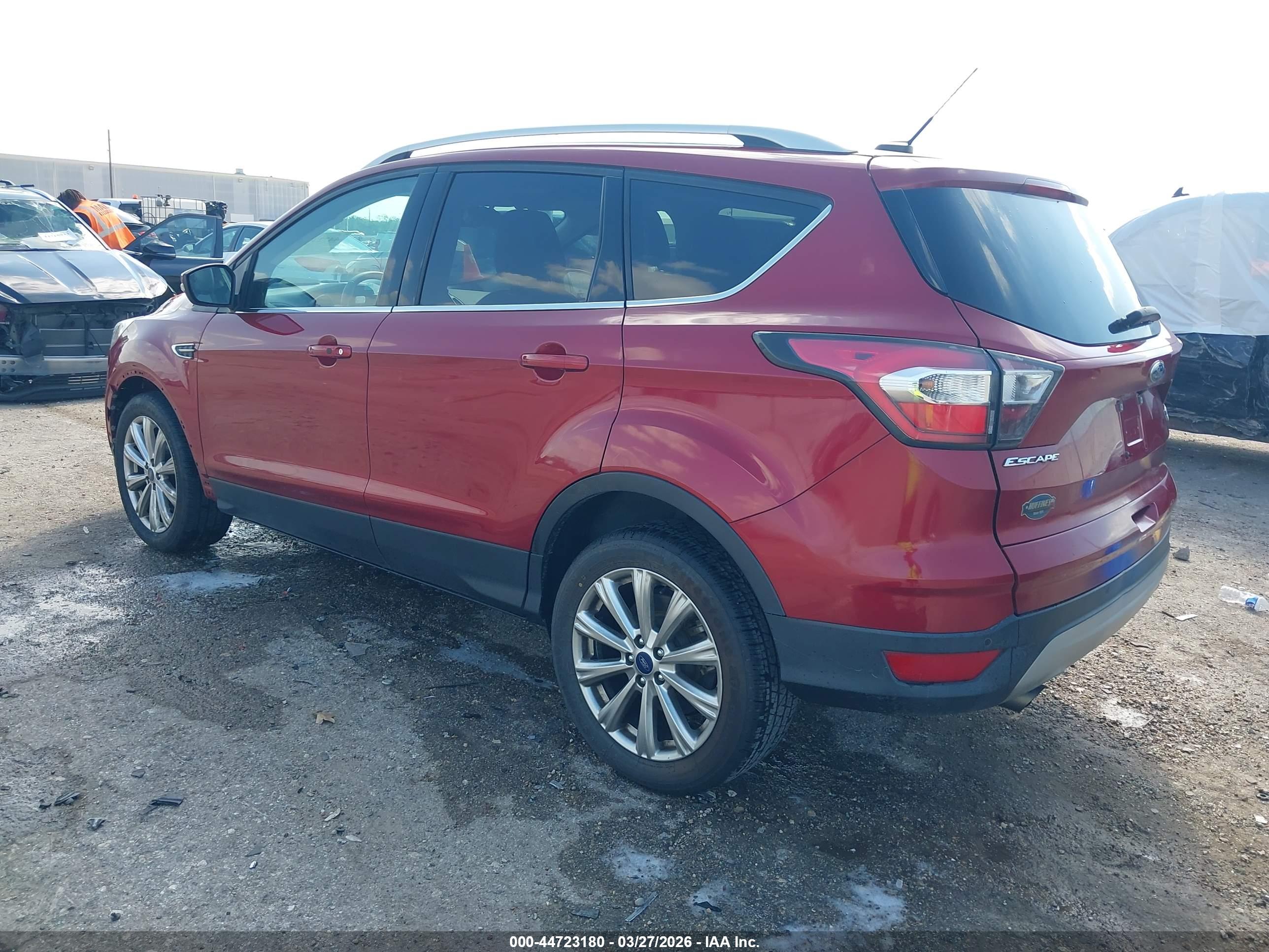 FORD ESCAPE image 3
