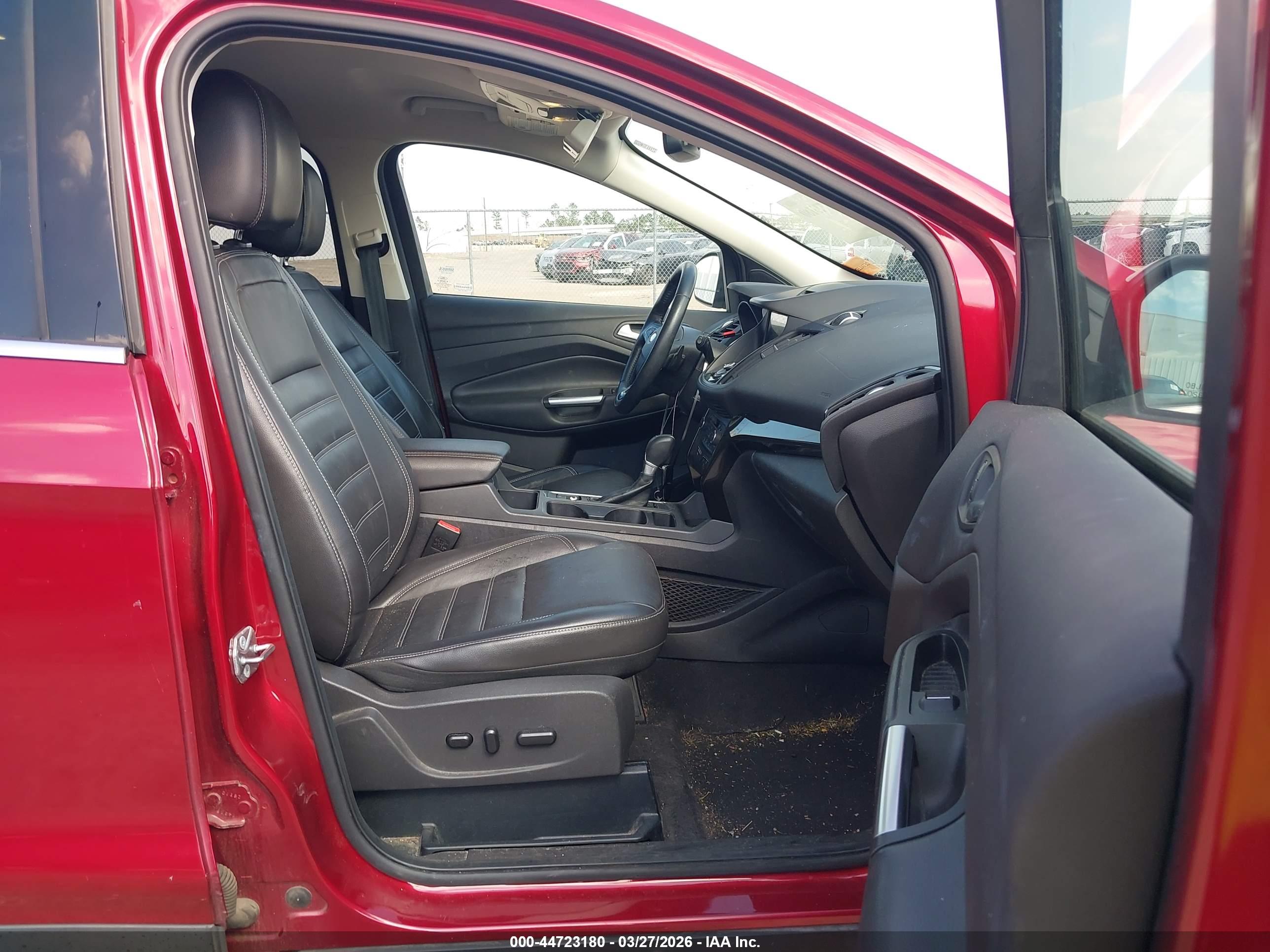 FORD ESCAPE image 5