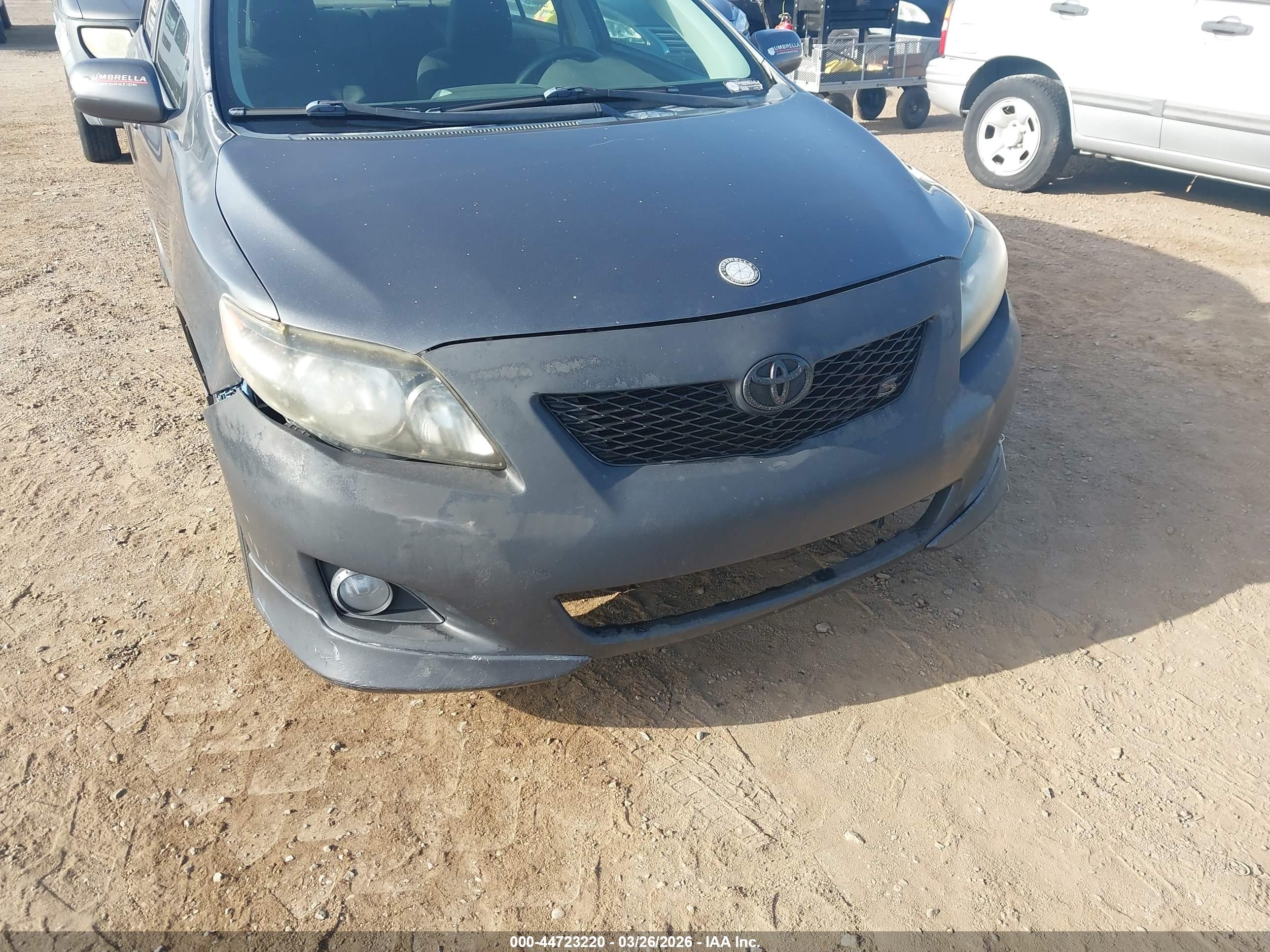 TOYOTA COROLLA image 6