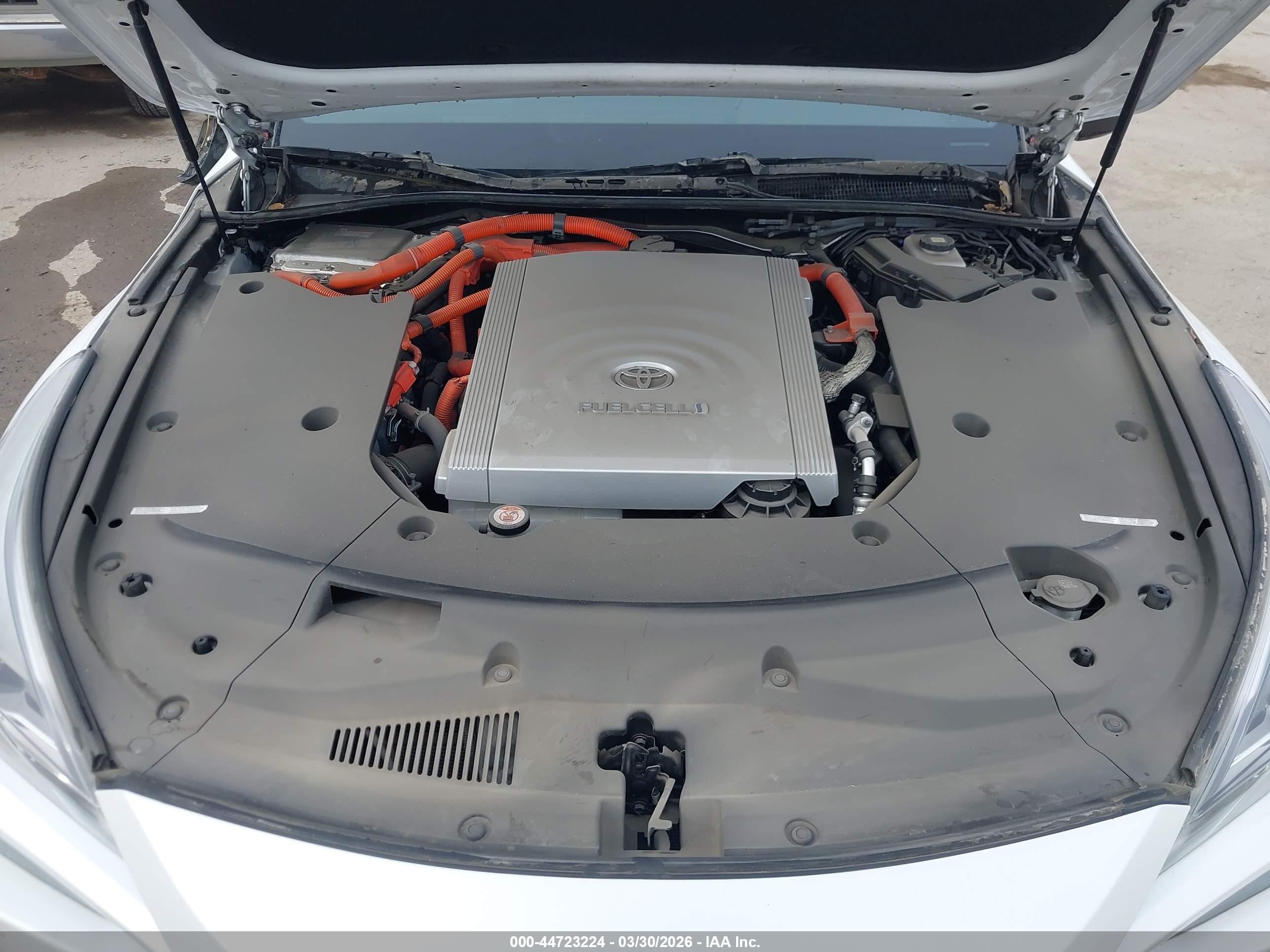 TOYOTA MIRAI image 10