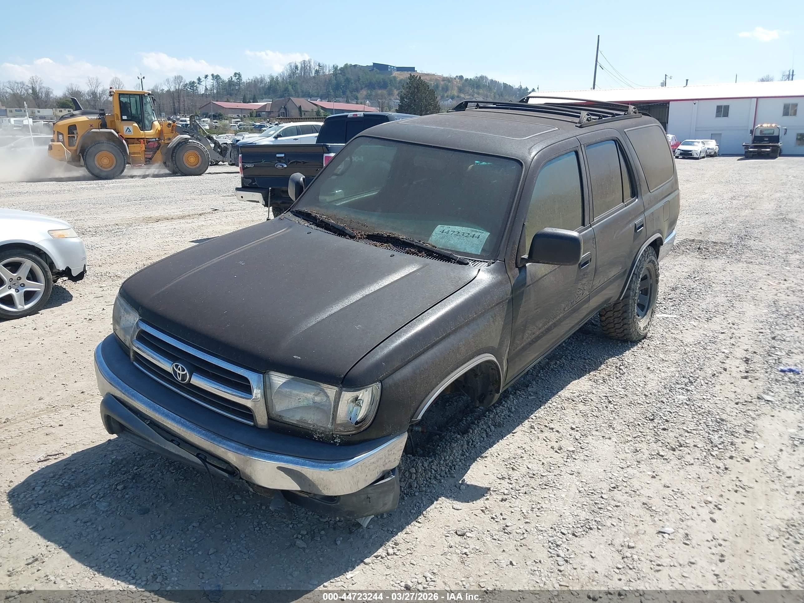 TOYOTA 4RUNNER image 6