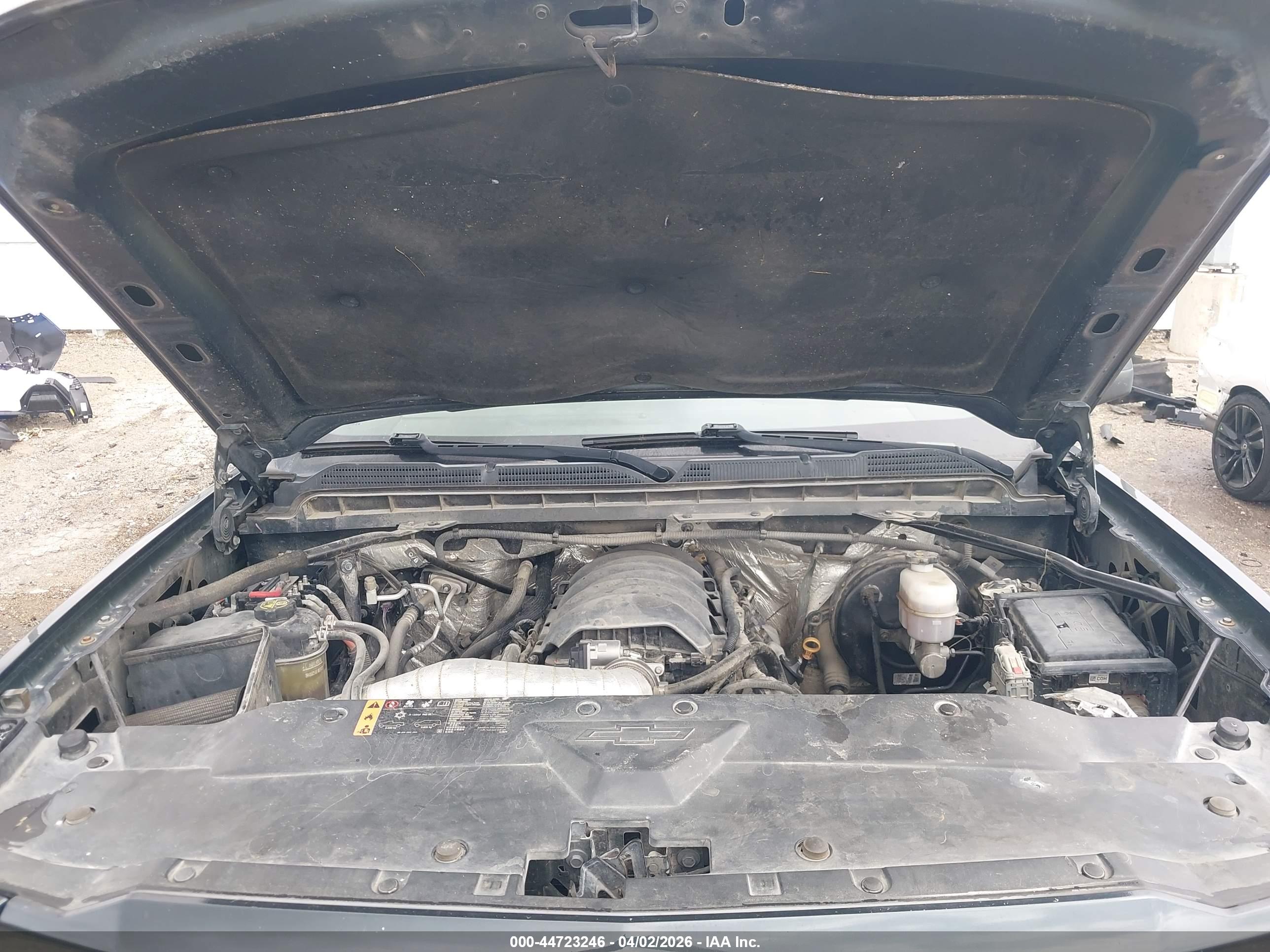 CHEVROLET SILVERADO image 10
