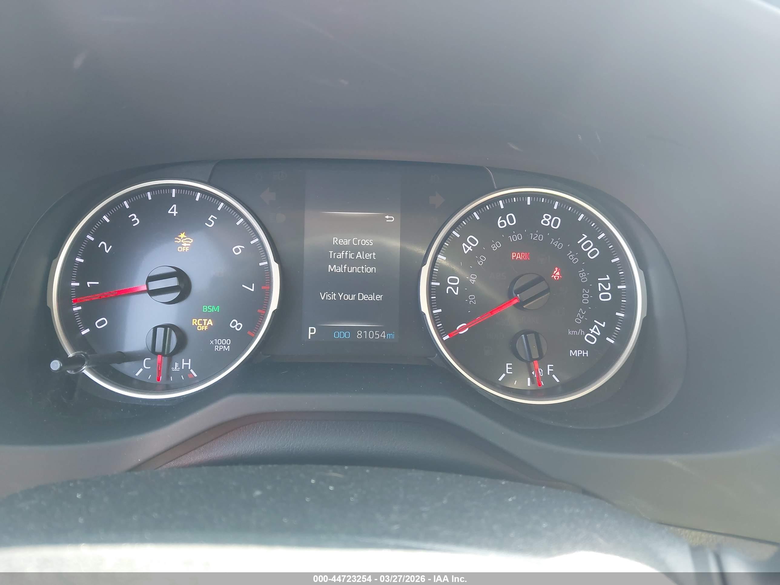TOYOTA RAV4 image 7