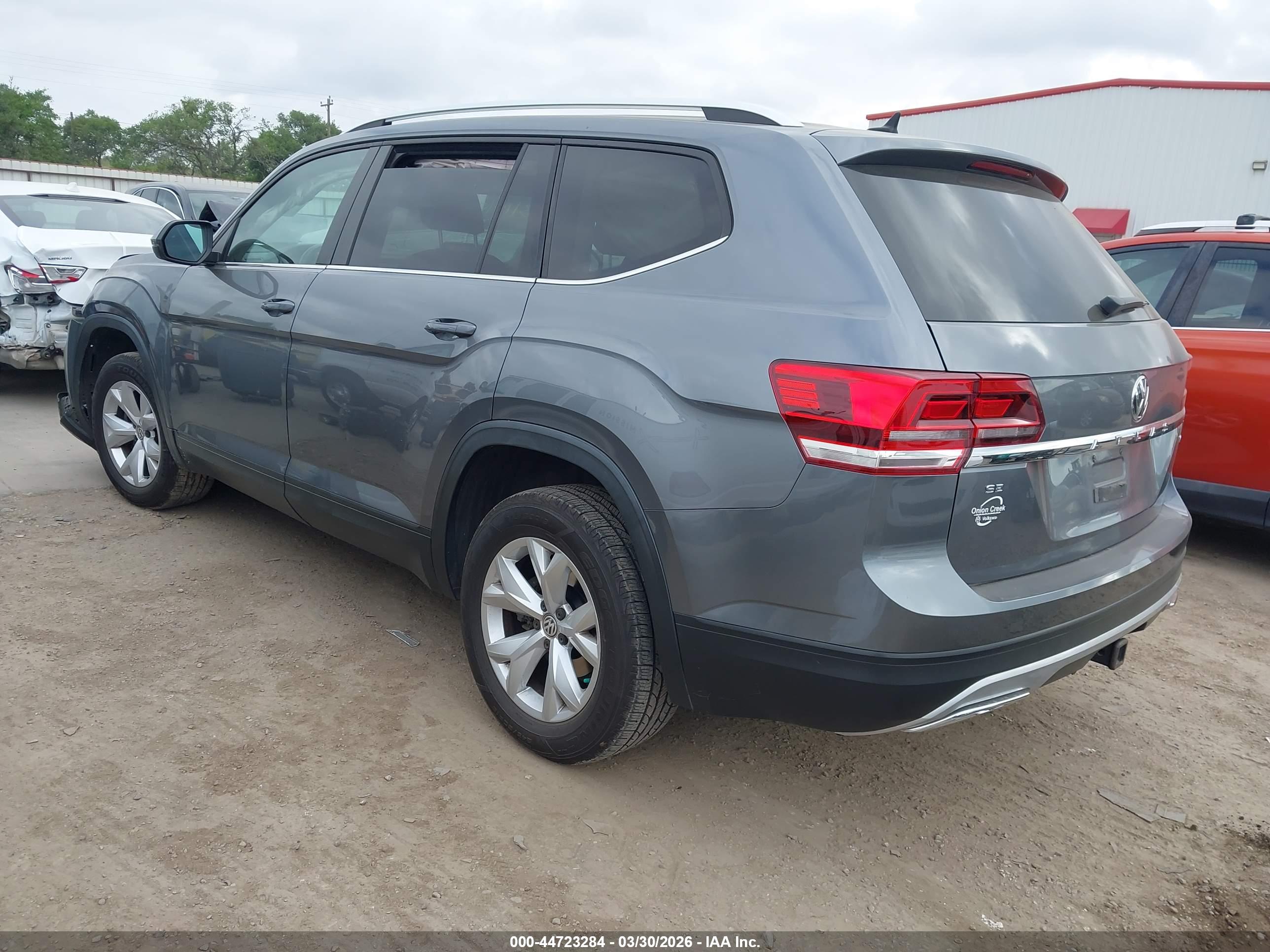 VOLKSWAGEN ATLAS image 3