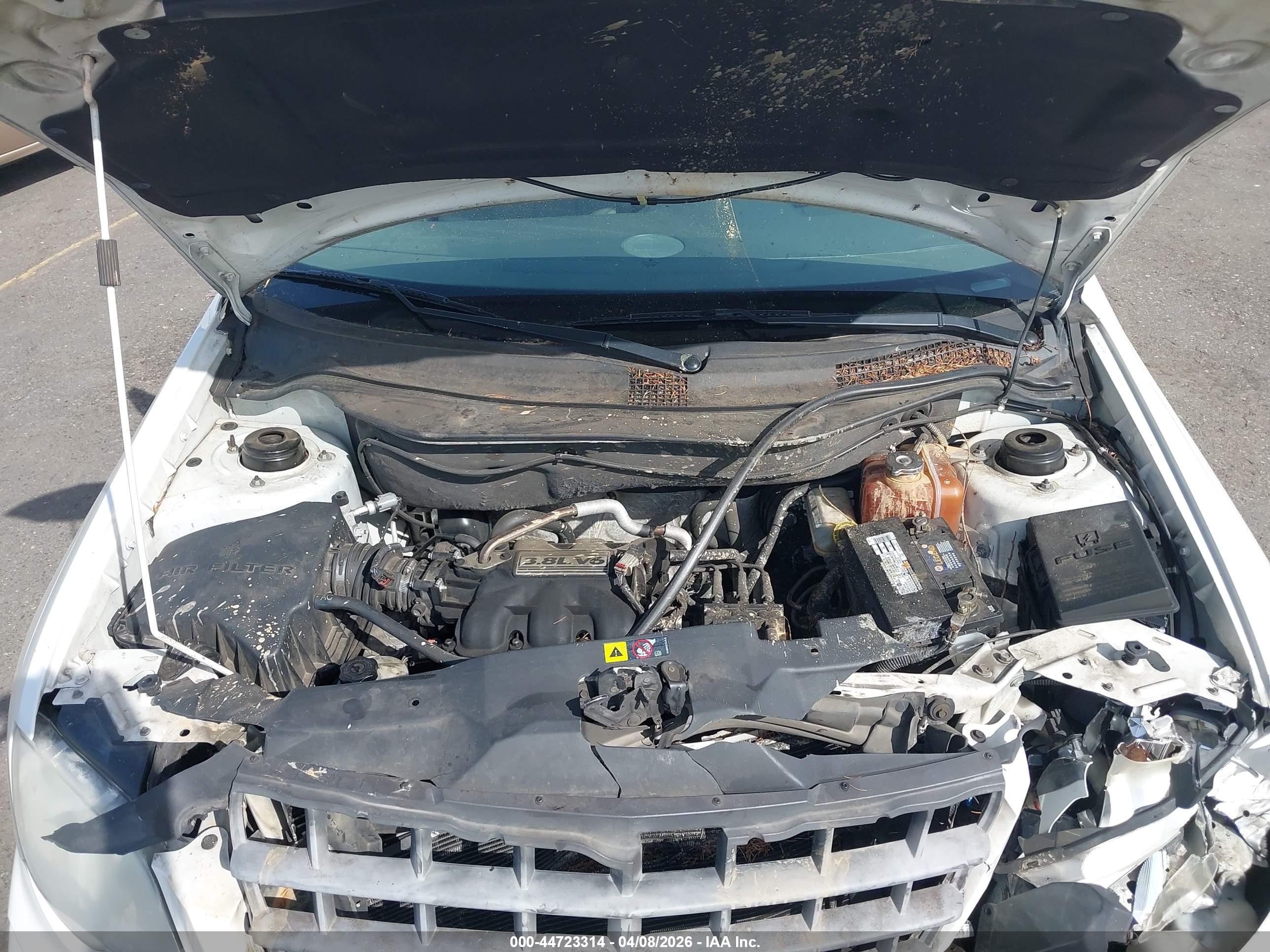 CHRYSLER PACIFICA image 10