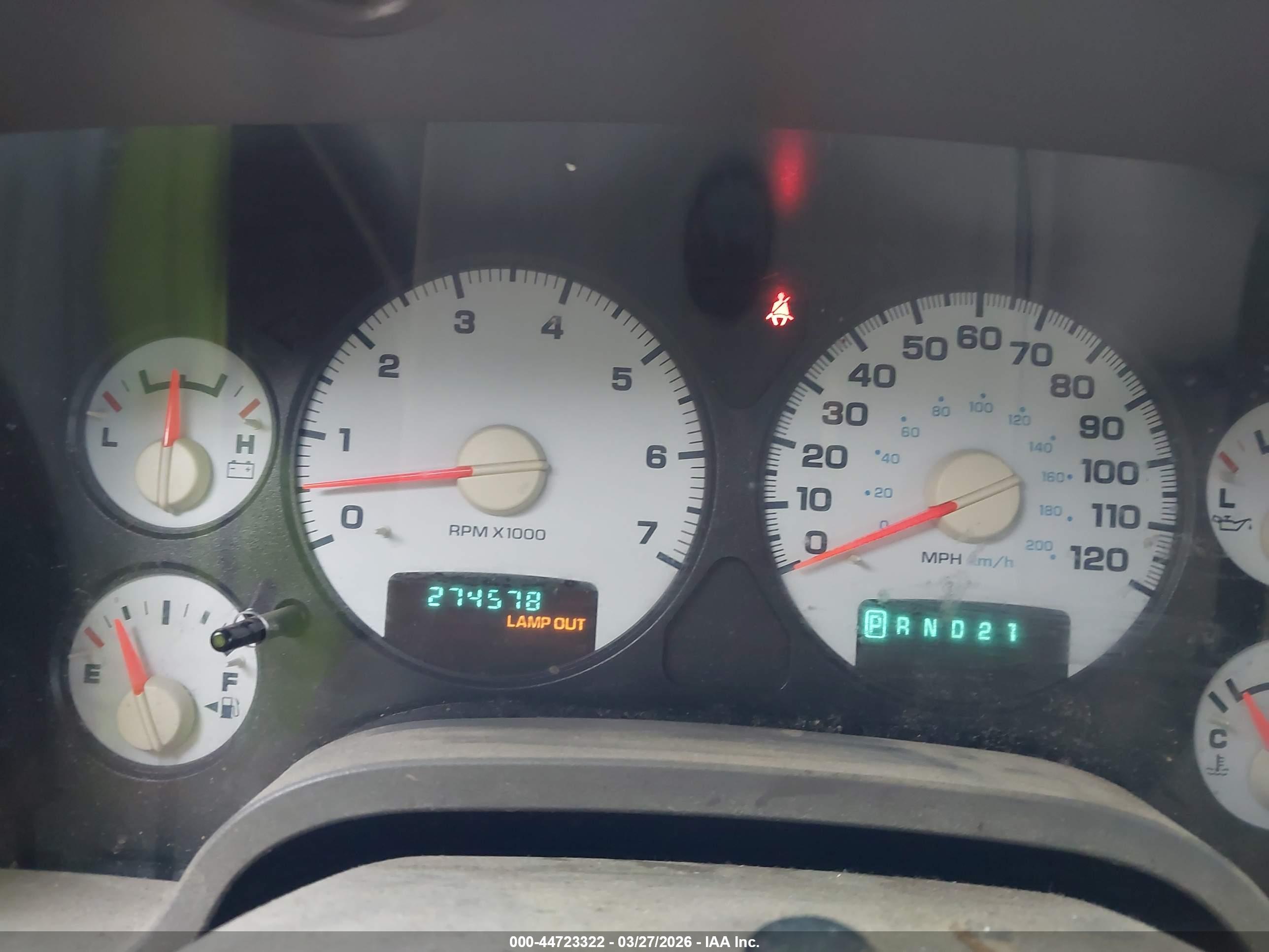 DODGE RAM image 7