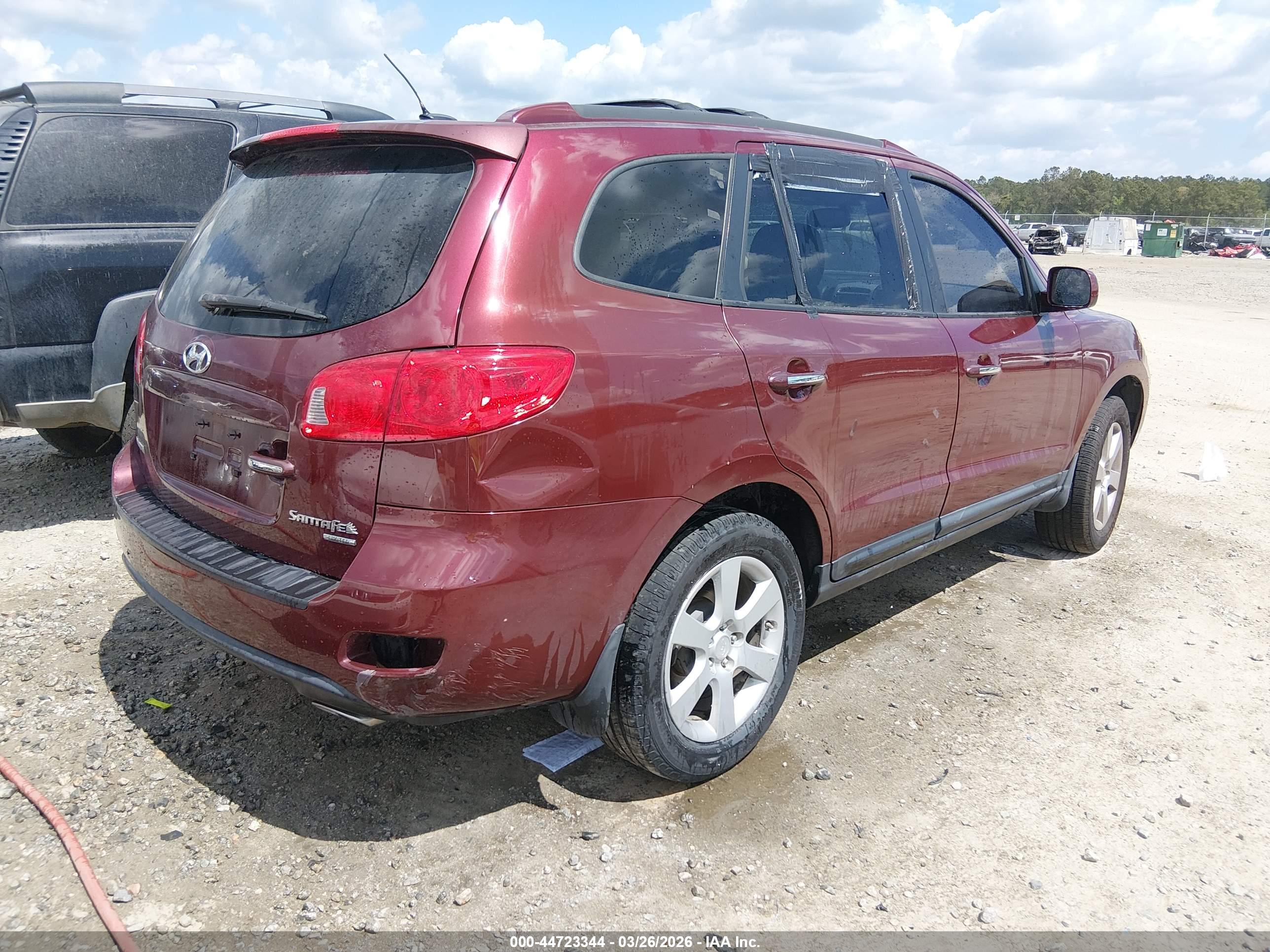 HYUNDAI SANTA image 4
