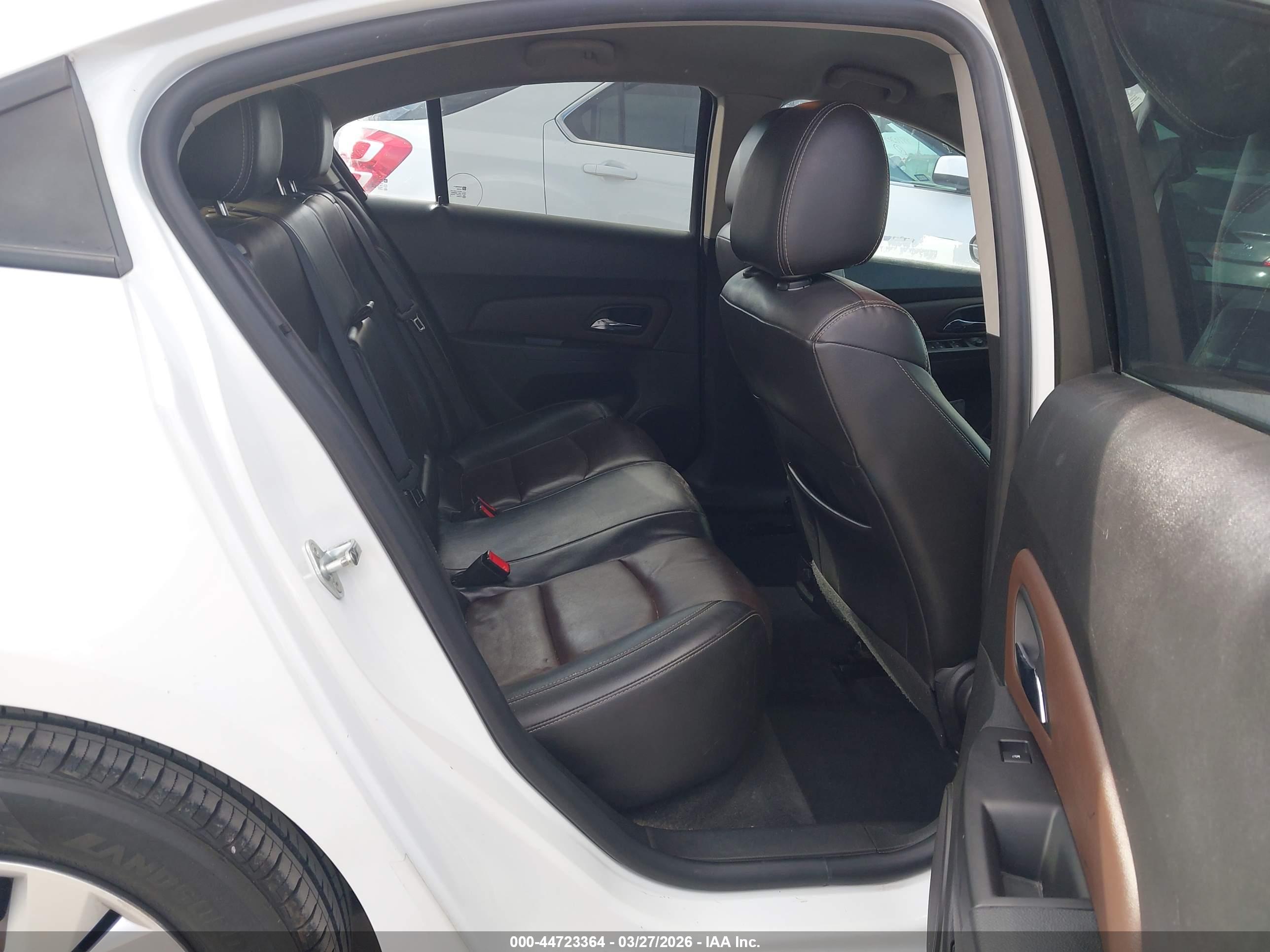 CHEVROLET CRUZE image 8