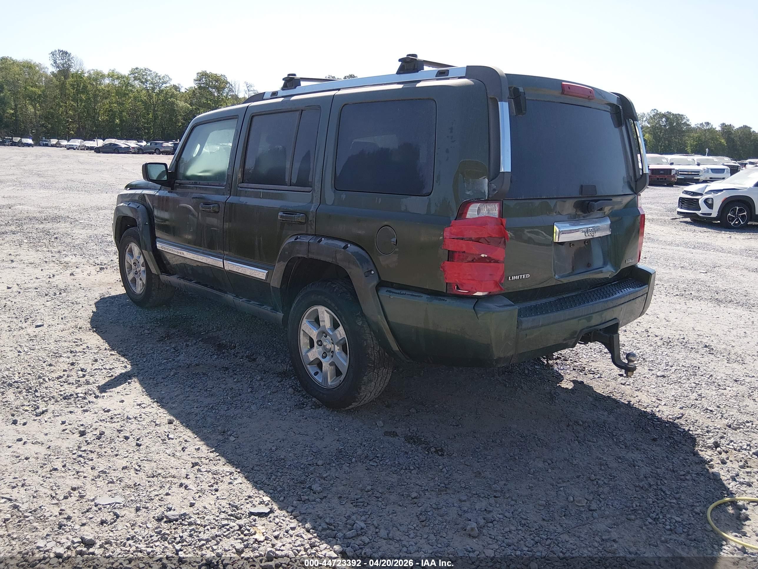 JEEP COMMANDER image 3