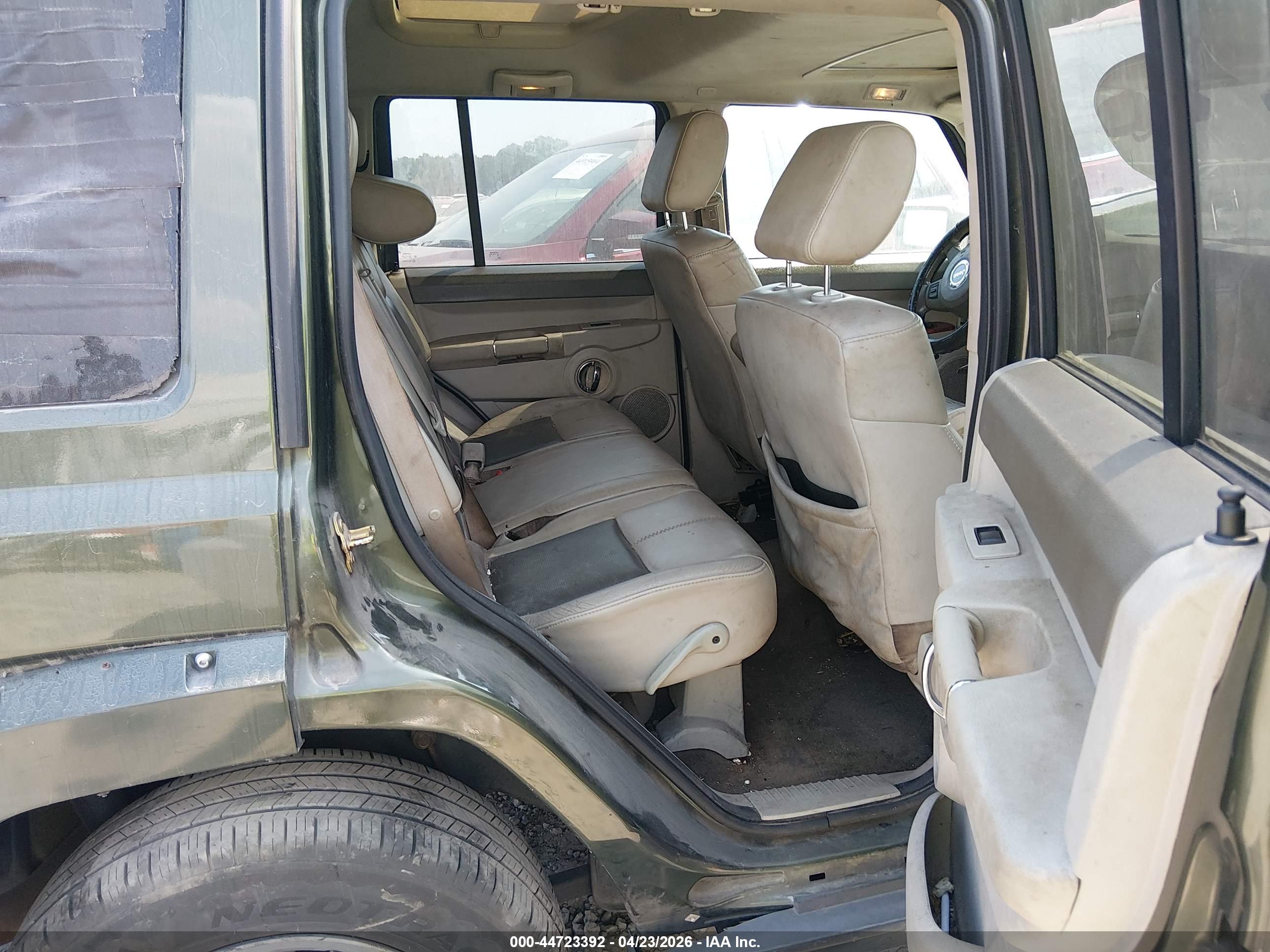 JEEP COMMANDER image 8