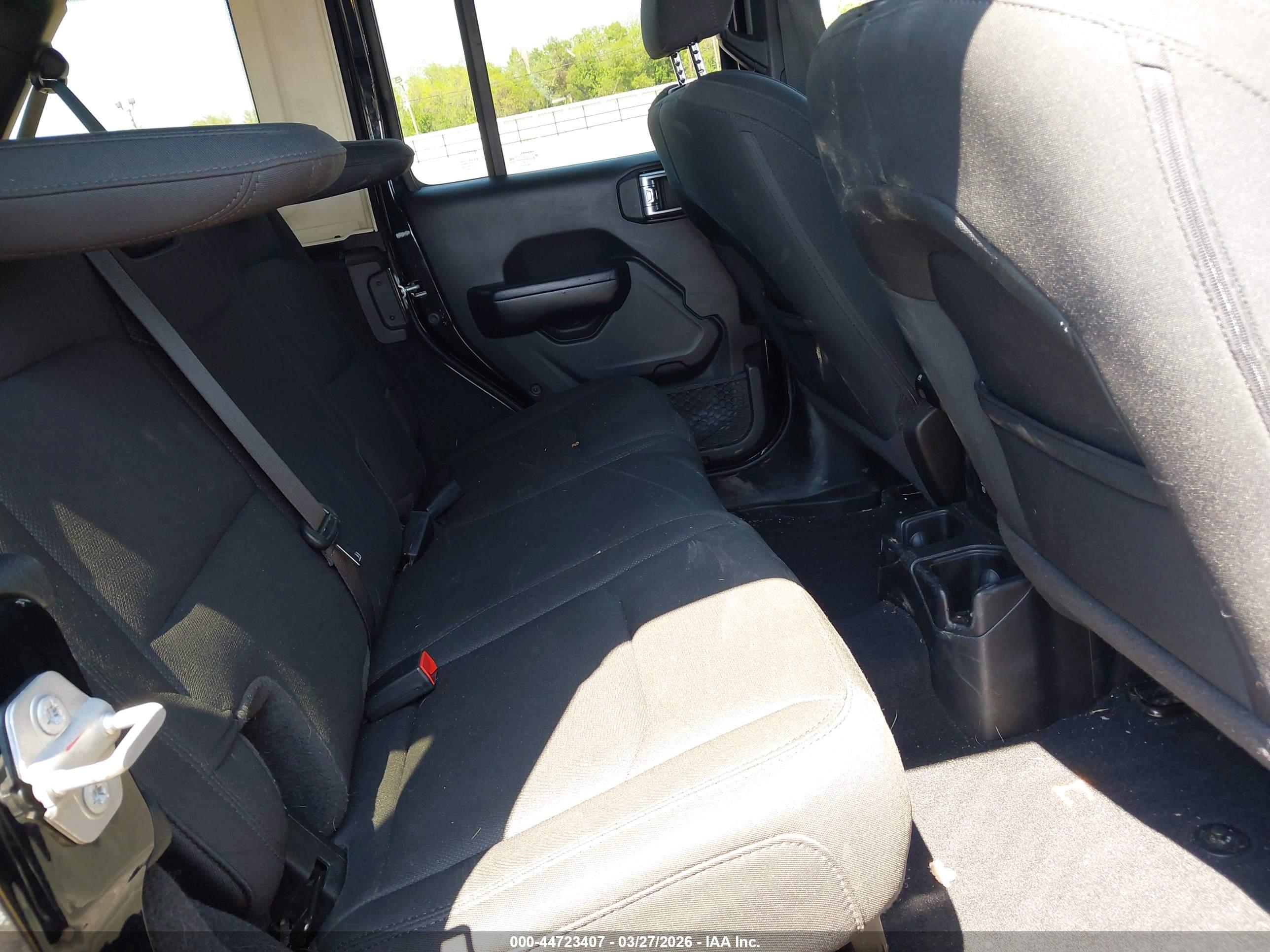 JEEP WRANGLER image 8
