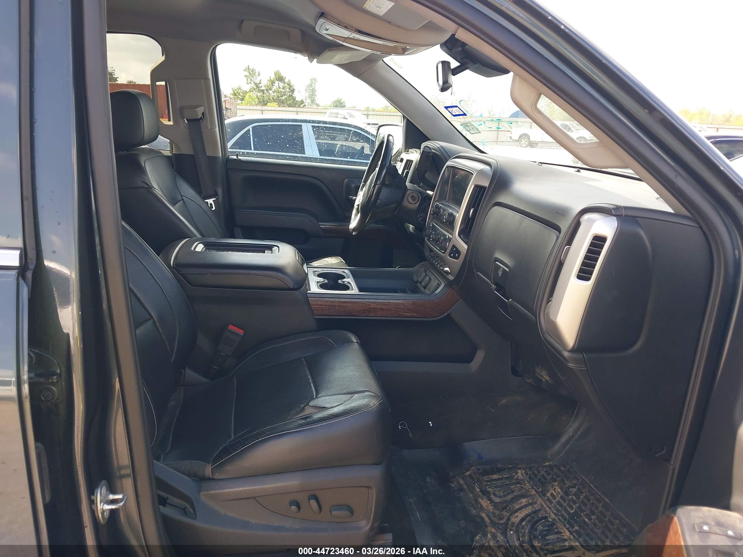 GMC SIERRA image 5
