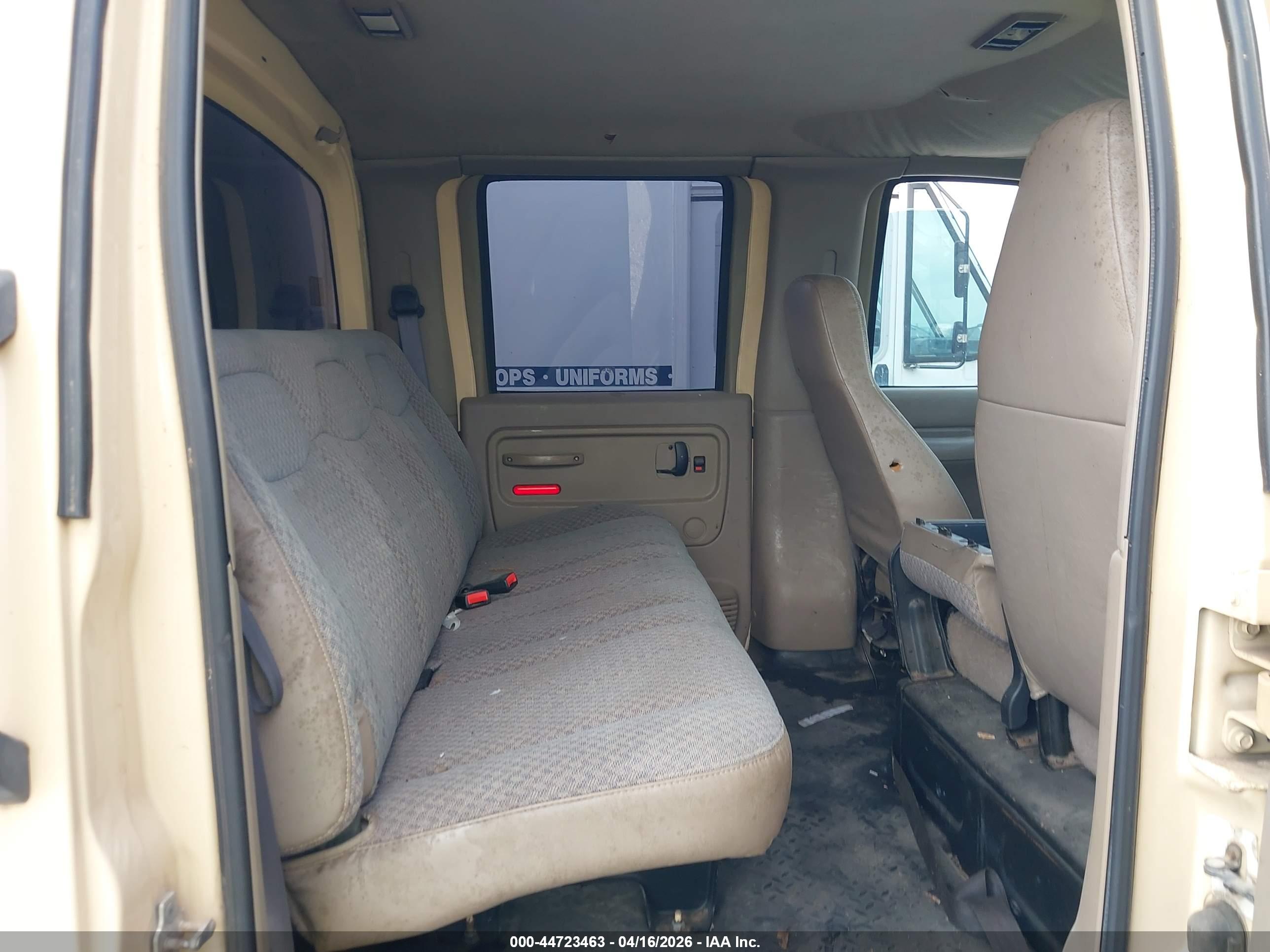 CHEVROLET CC4500 image 7