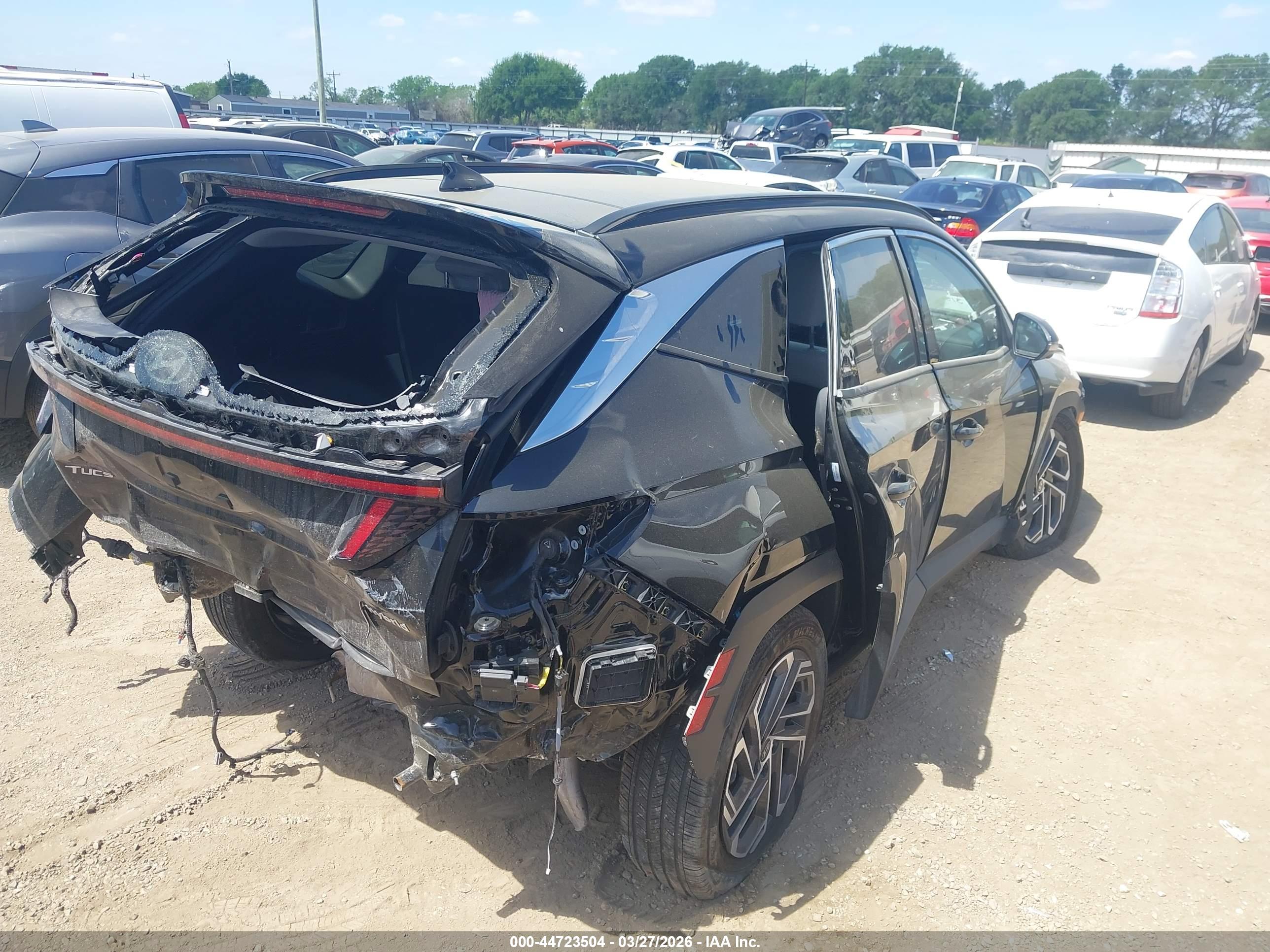 HYUNDAI TUCSON image 4