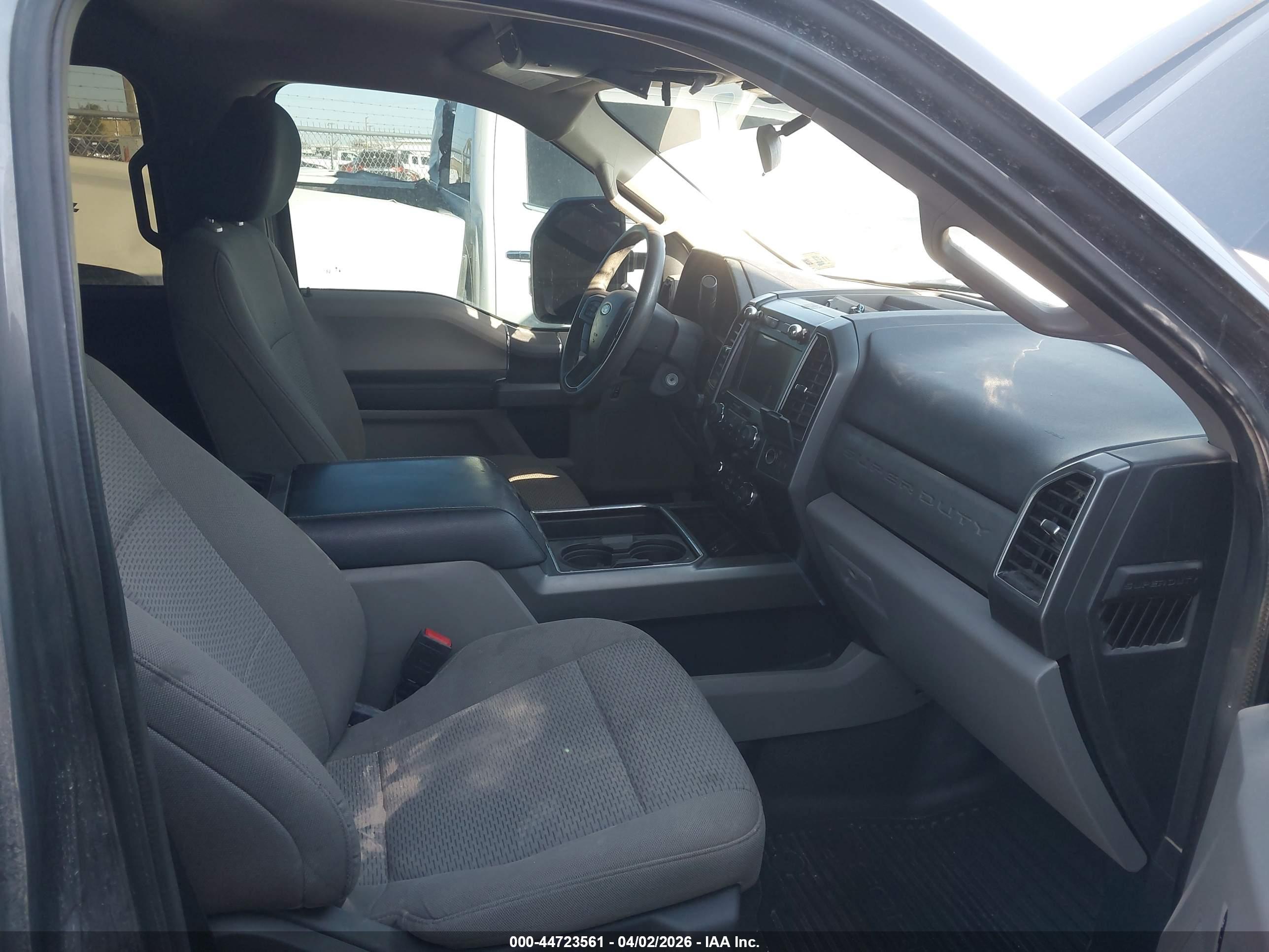 FORD F-250 image 7