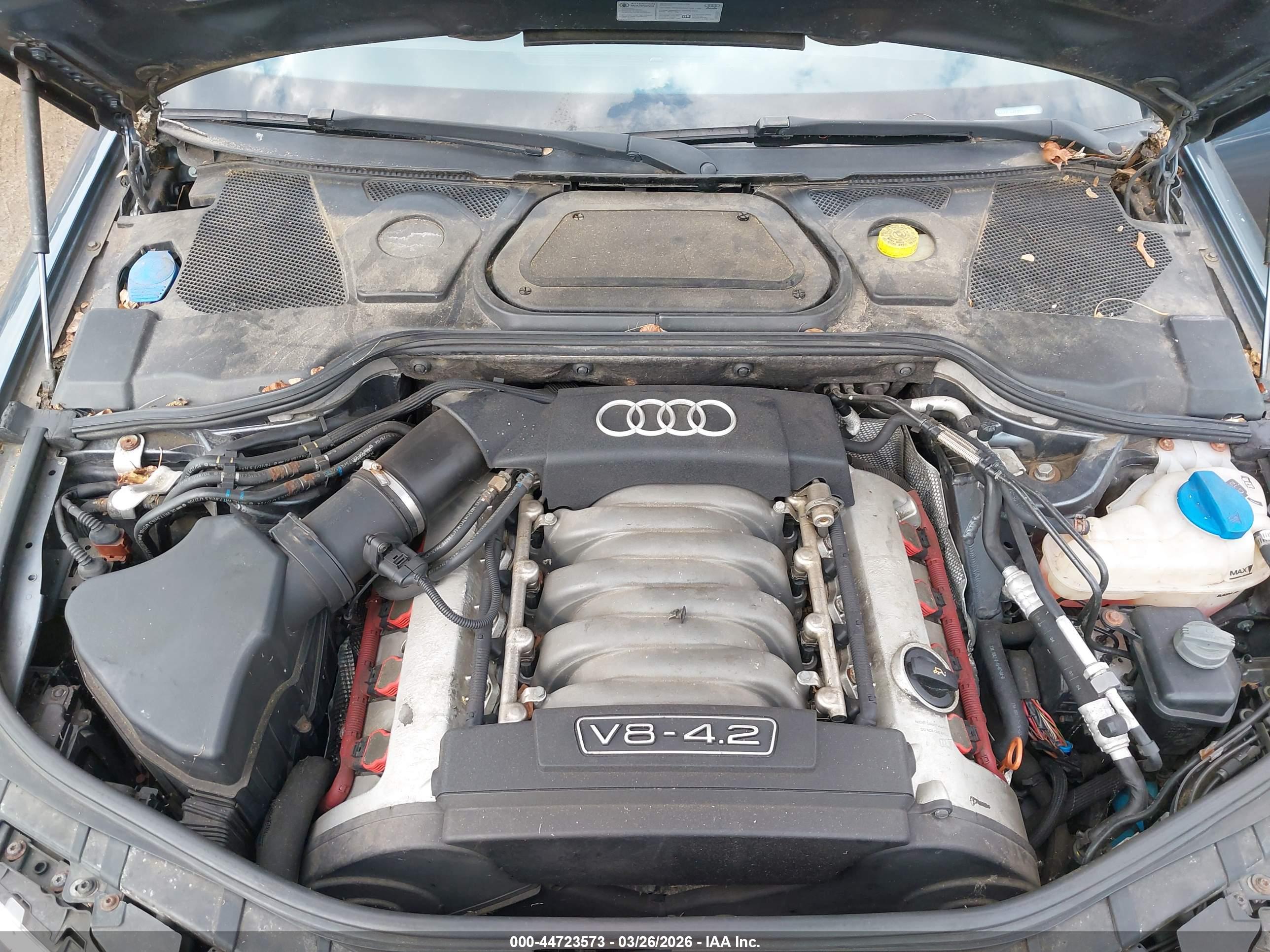 AUDI A8 image 10