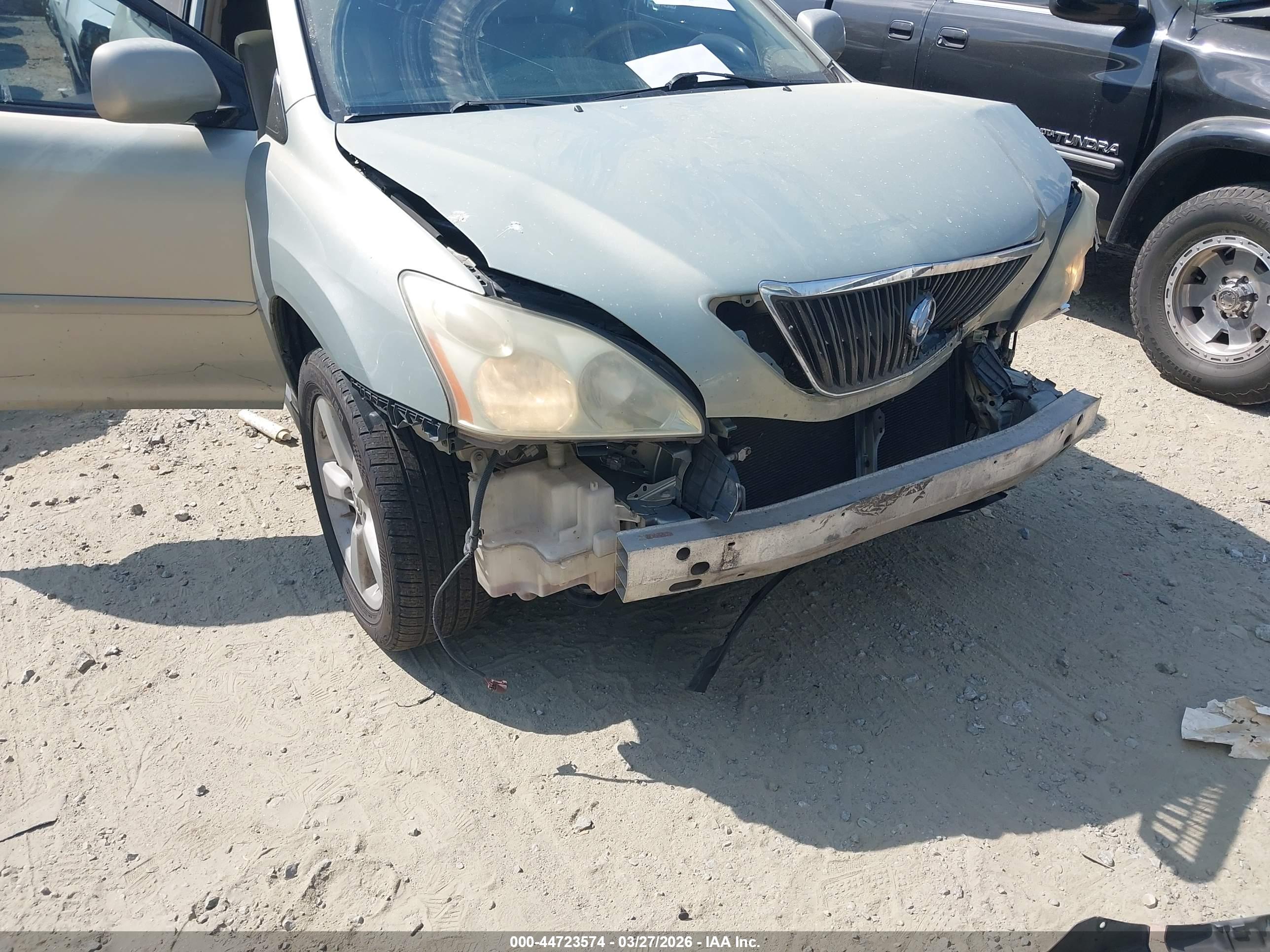 LEXUS RX image 6
