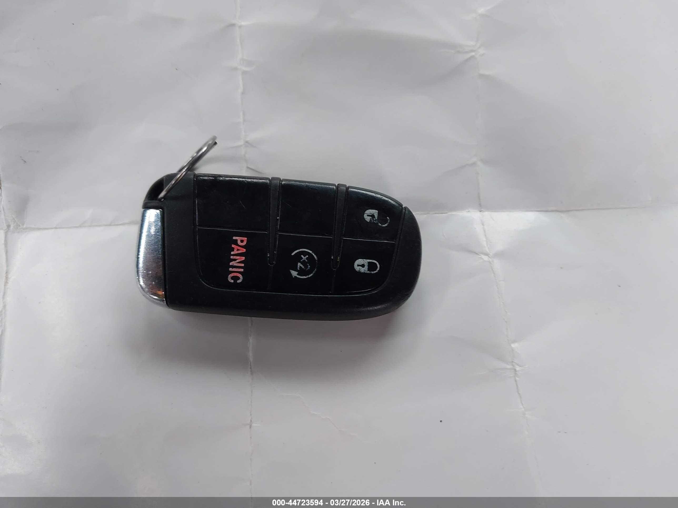 JEEP RENEGADE image 11