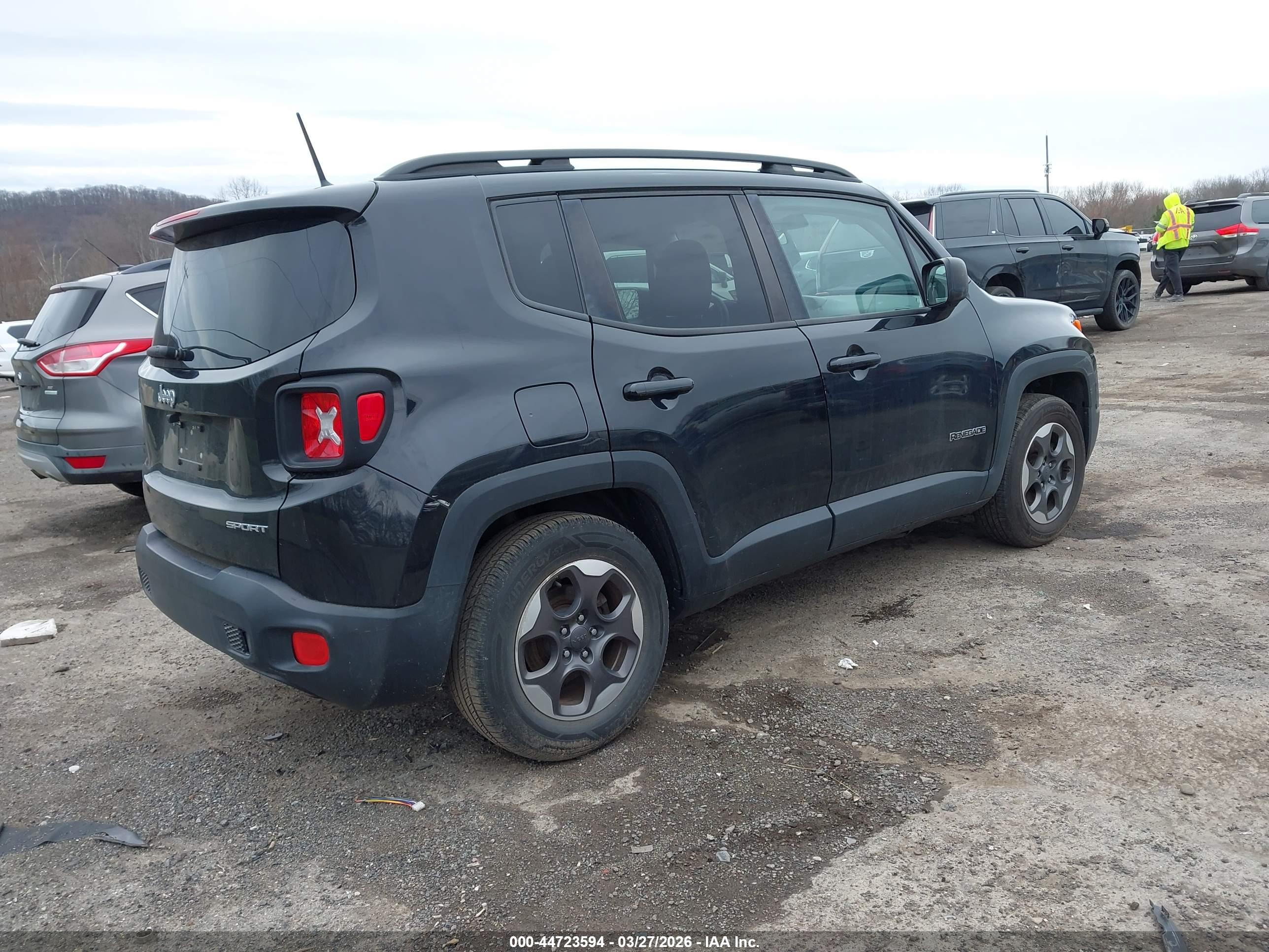 JEEP RENEGADE image 4