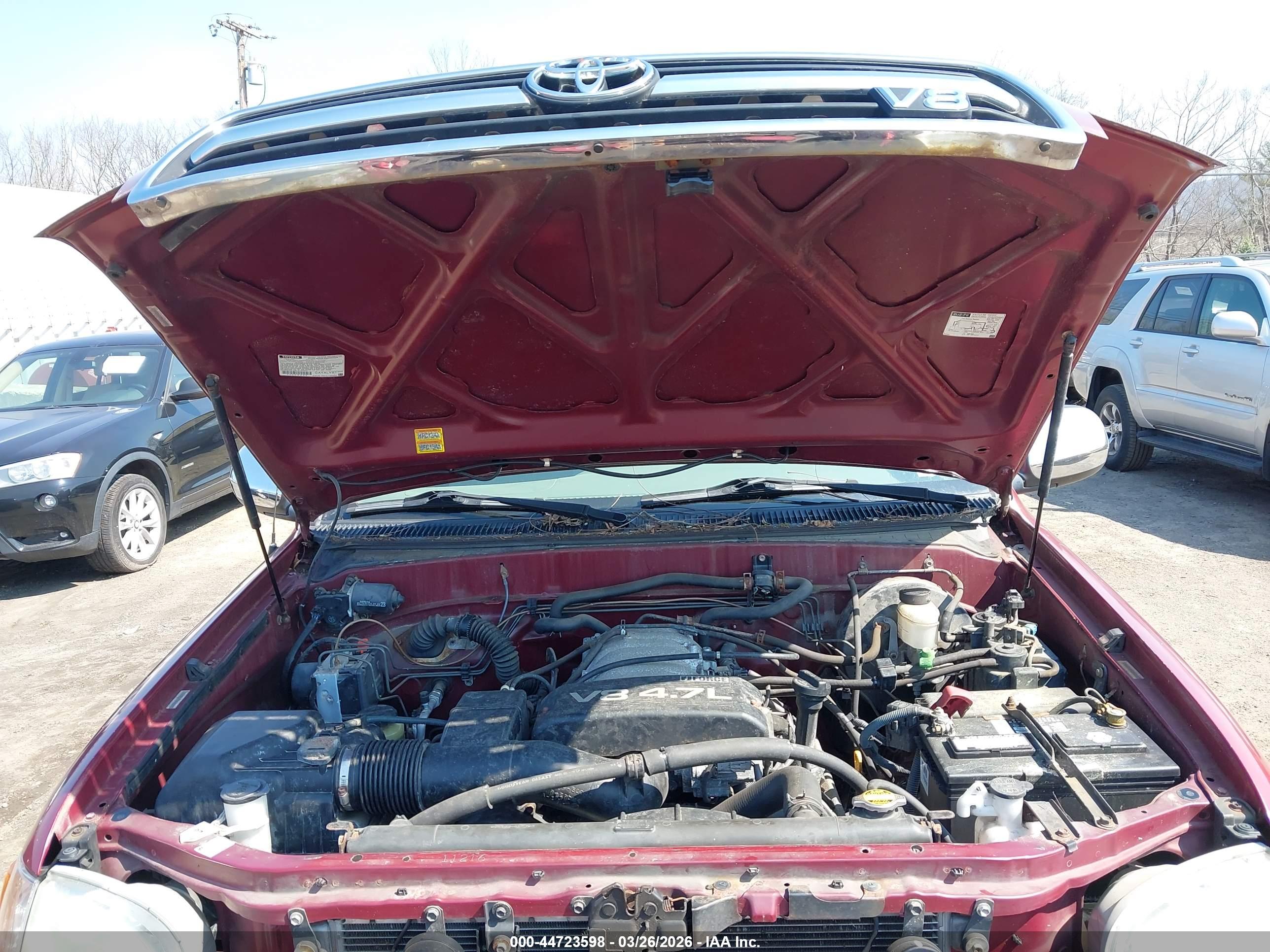TOYOTA TUNDRA image 10