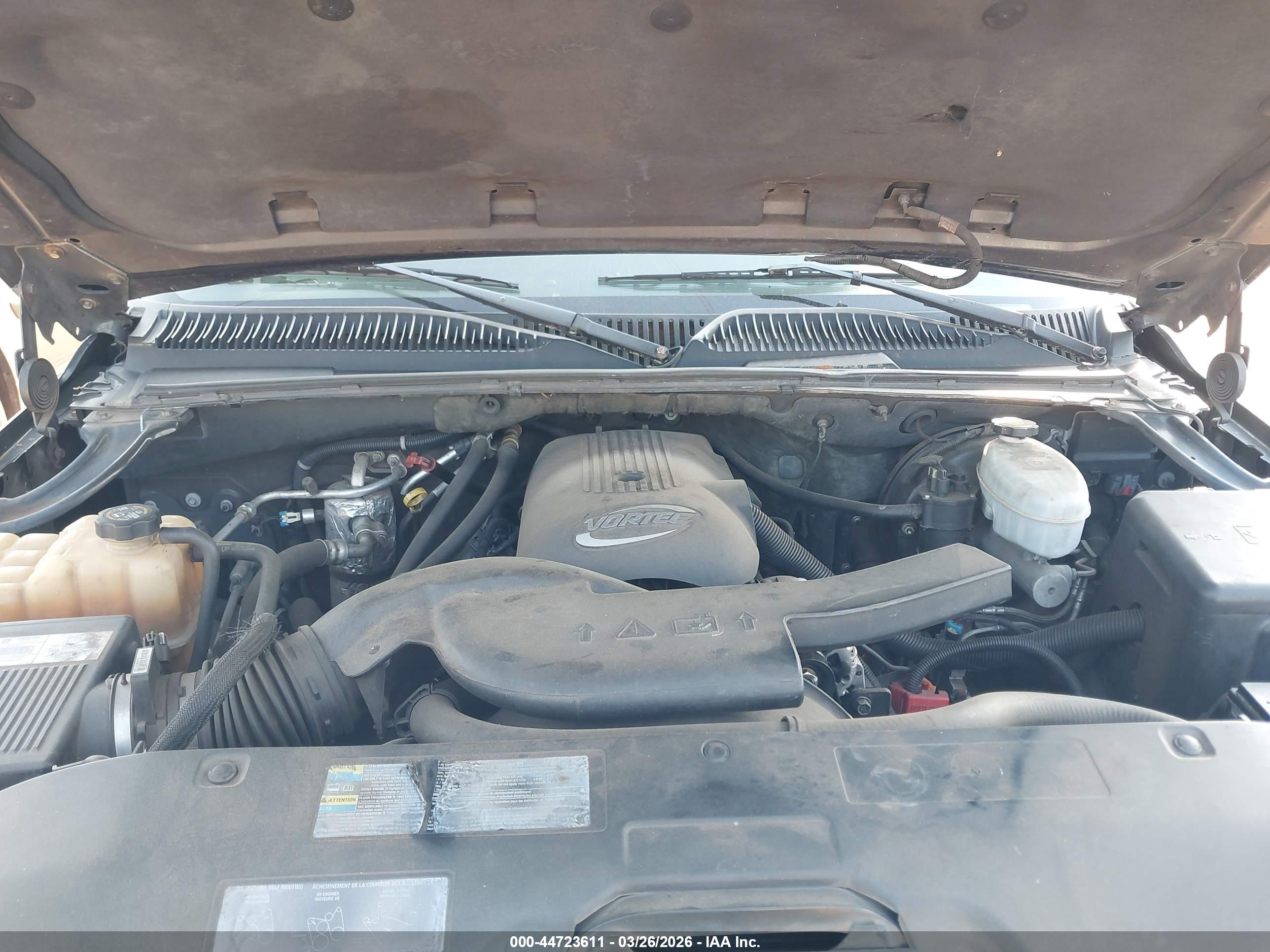 CHEVROLET TAHOE image 10