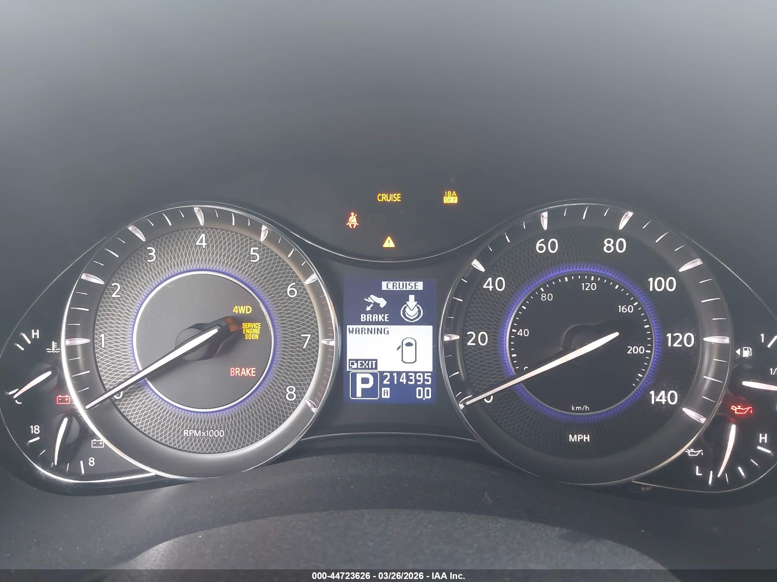 INFINITI QX56 image 7