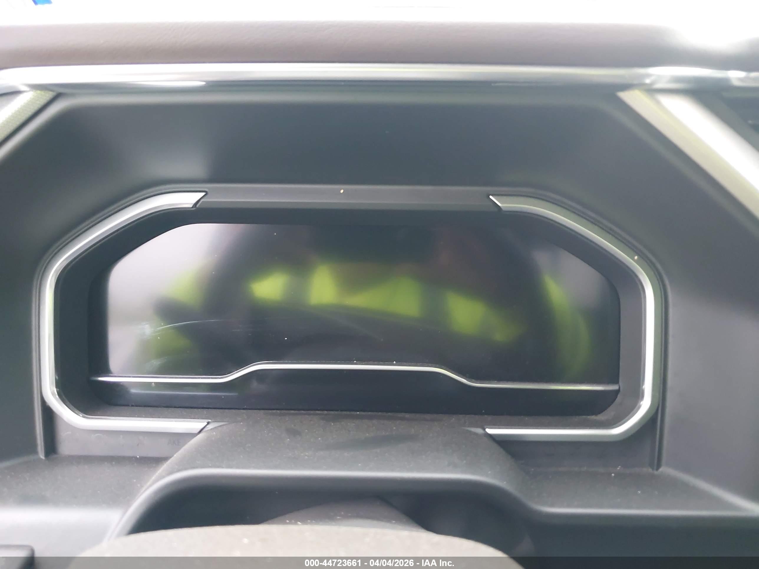 GMC SIERRA image 7