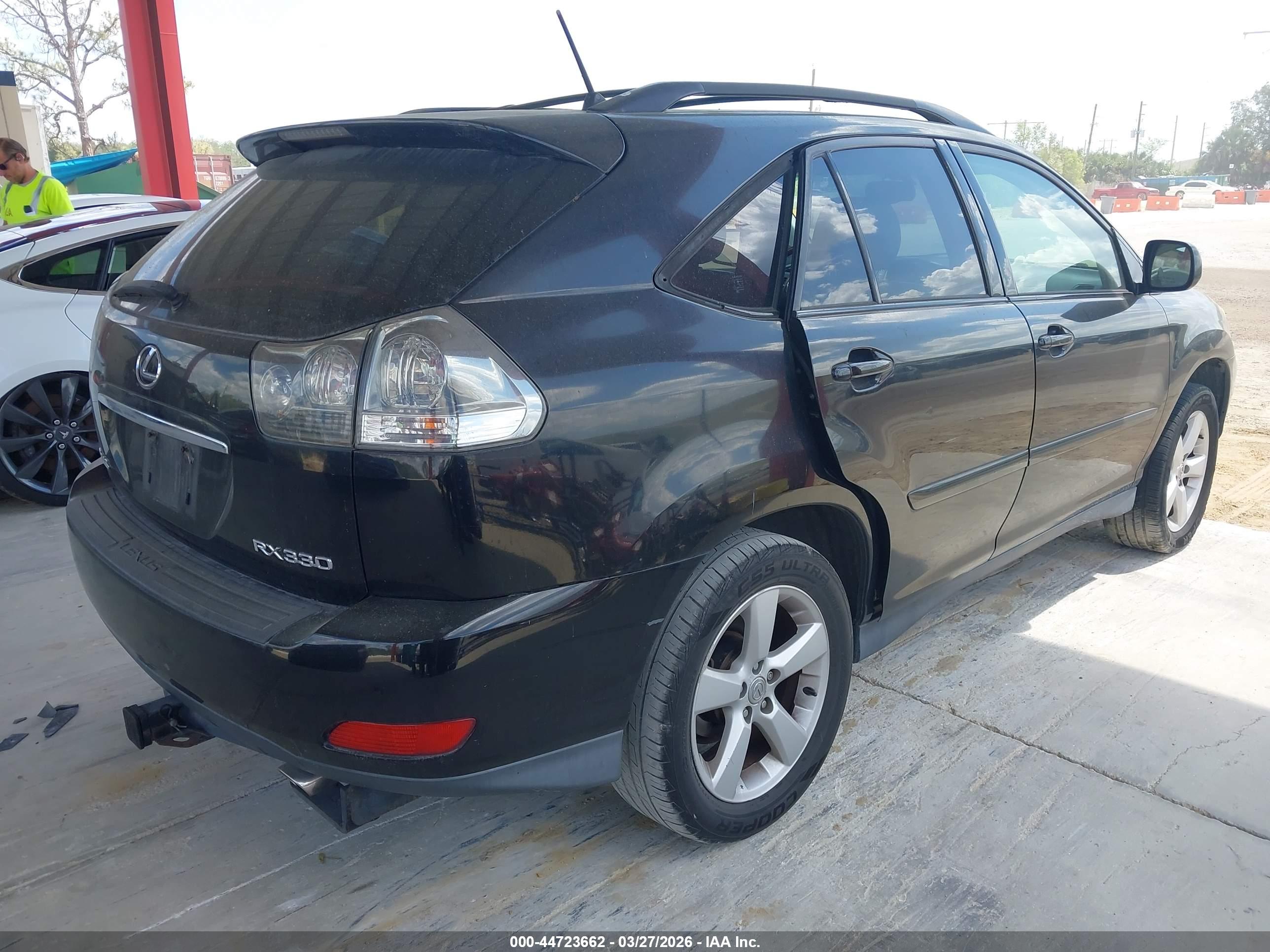 LEXUS RX image 4