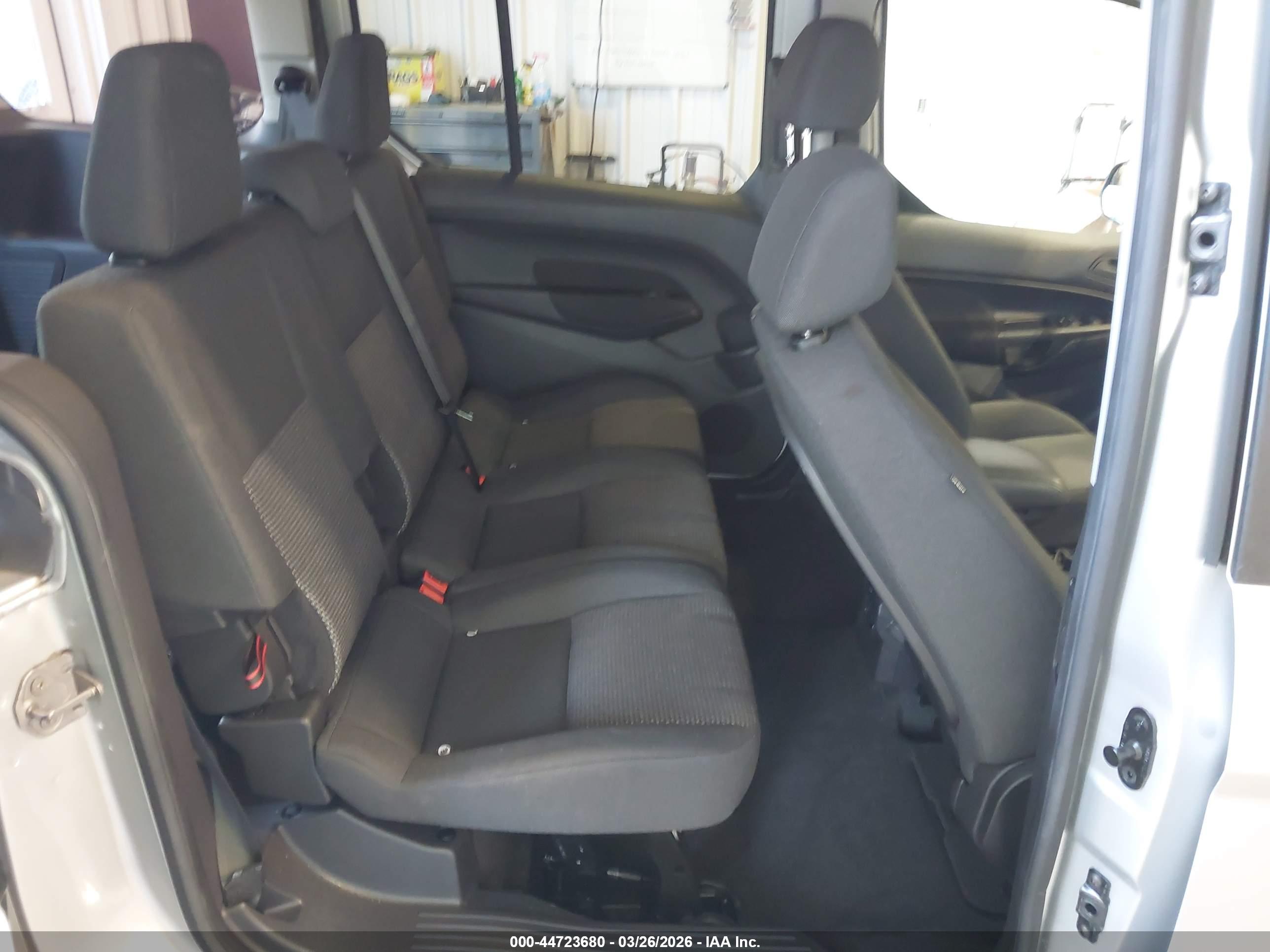 FORD TRANSIT image 8