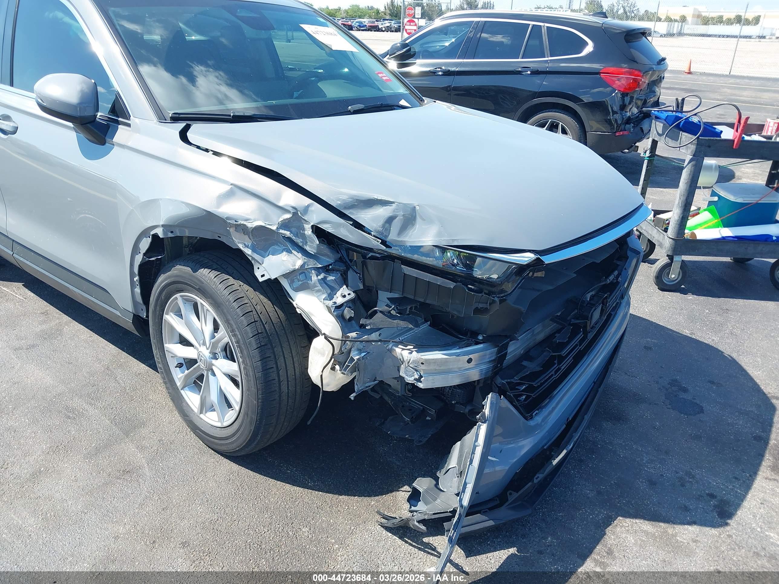 HONDA CR-V image 6