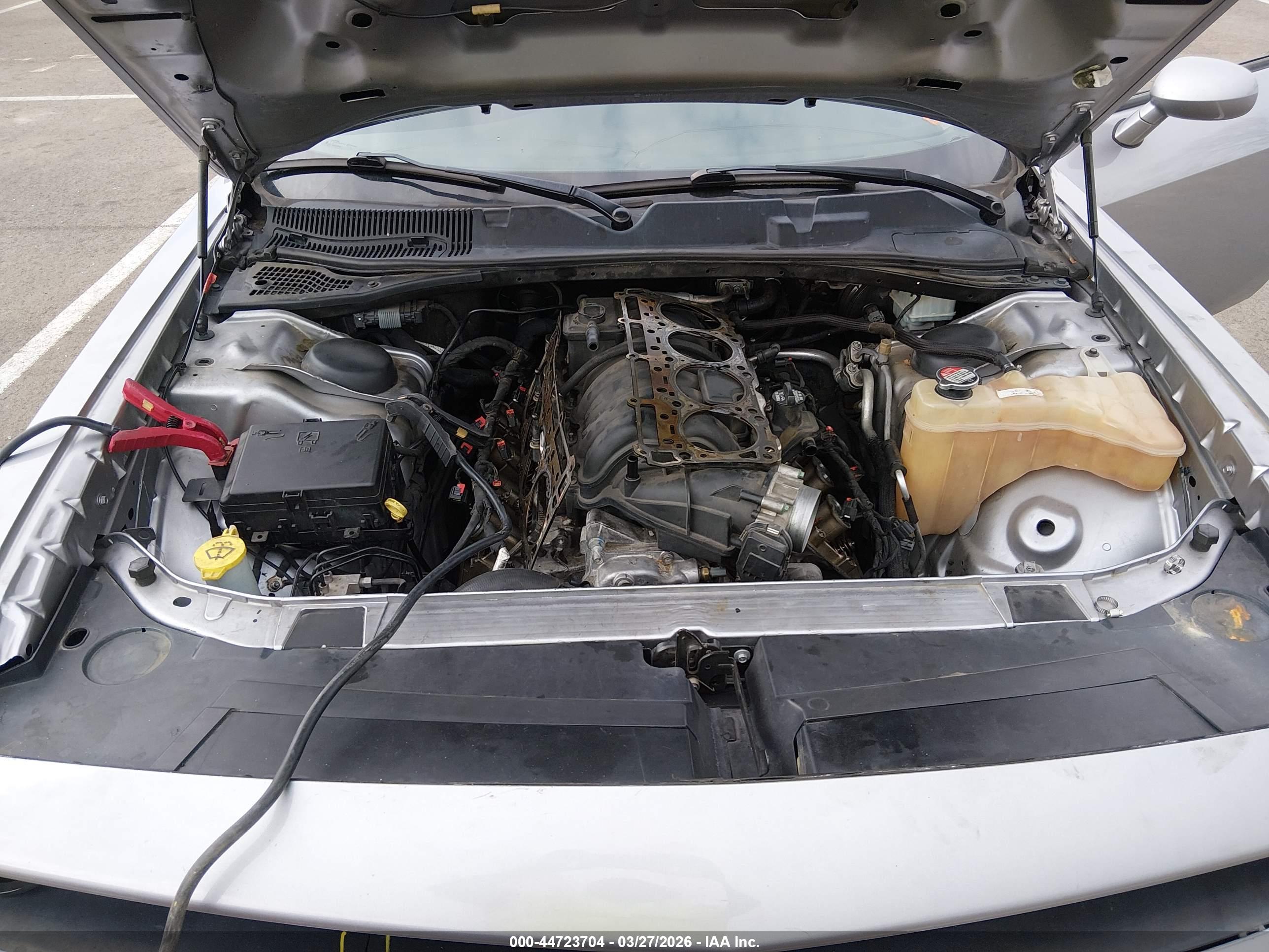 DODGE CHALLENGER image 10