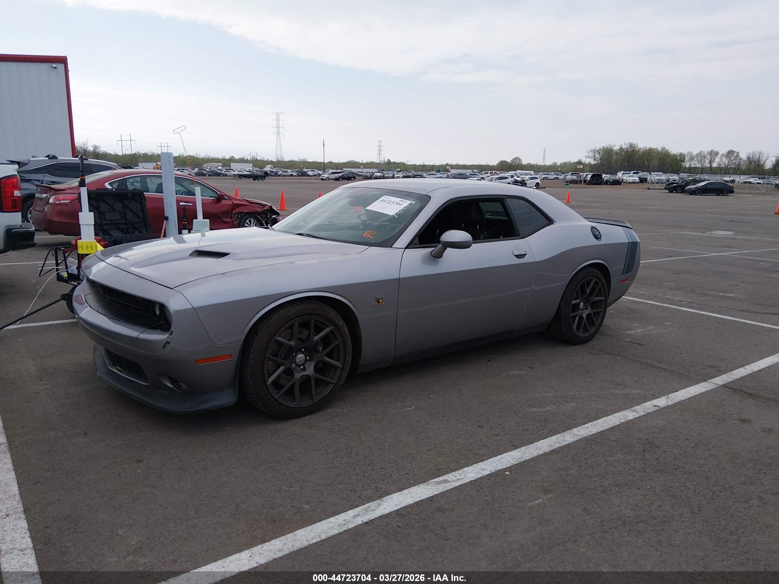DODGE CHALLENGER image 2