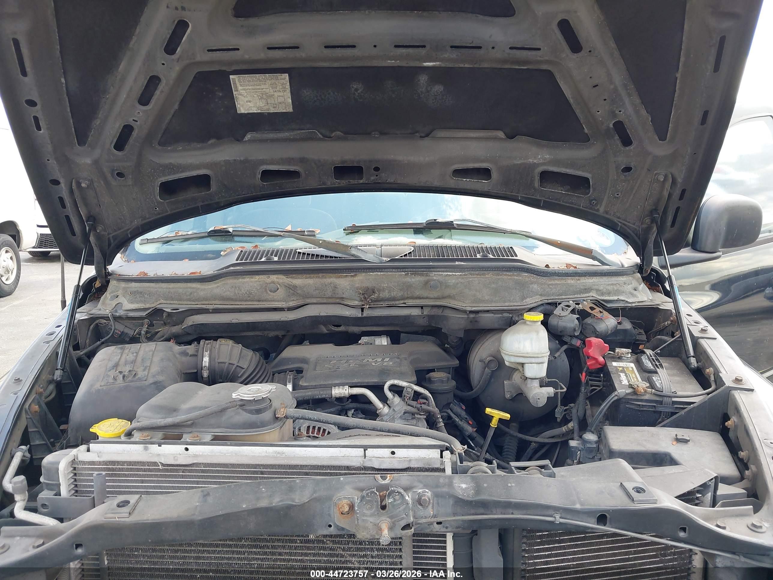 DODGE RAM image 10