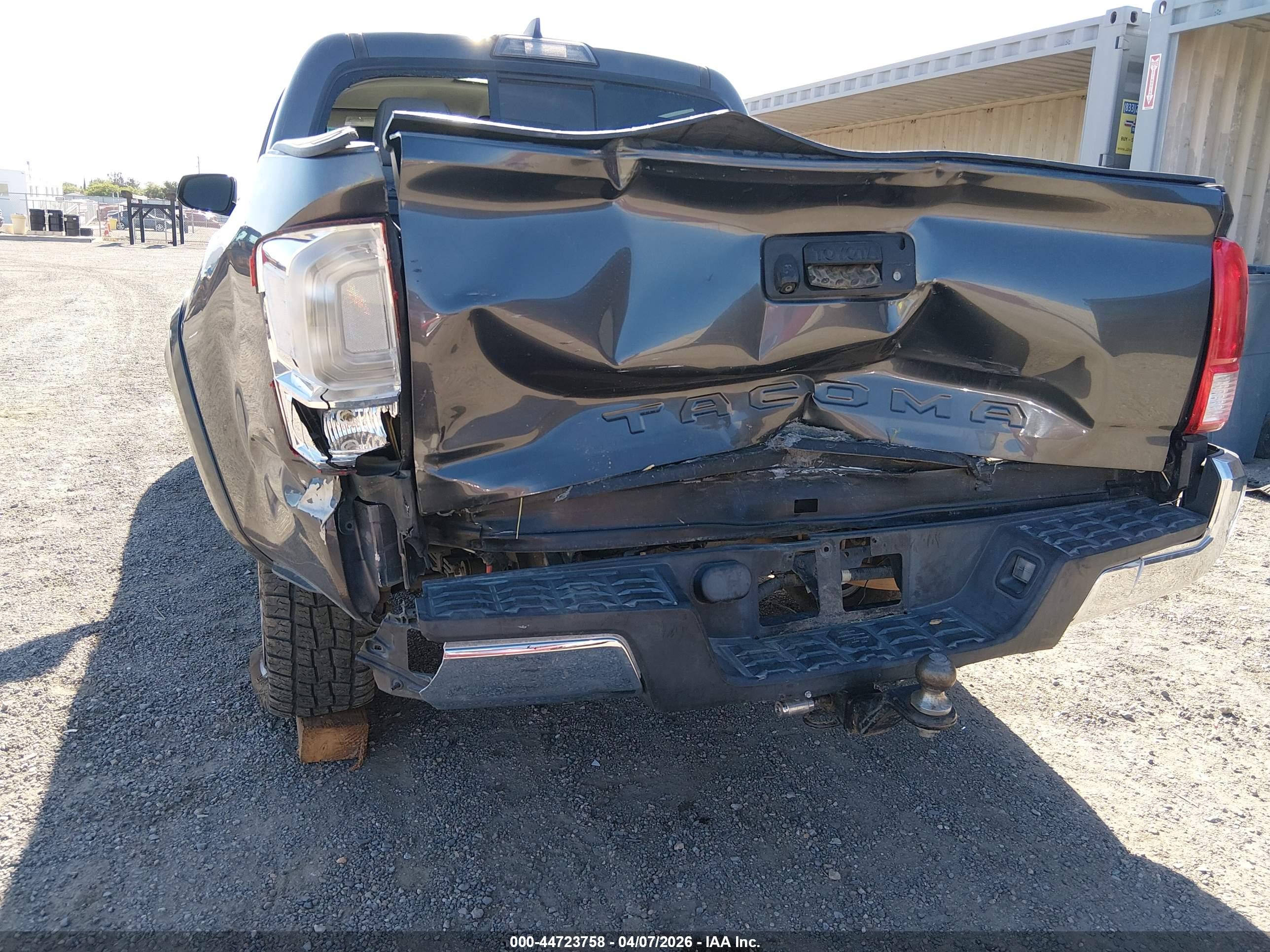 TOYOTA TACOMA image 6