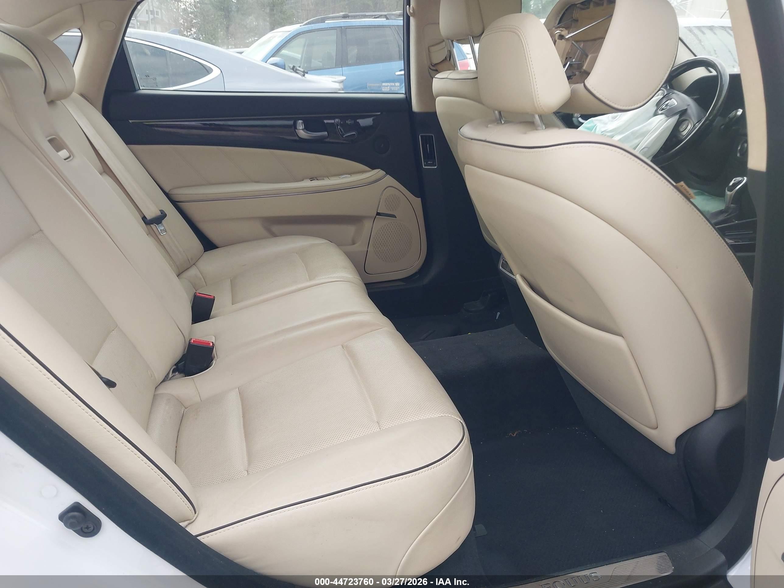 HYUNDAI EQUUS image 8