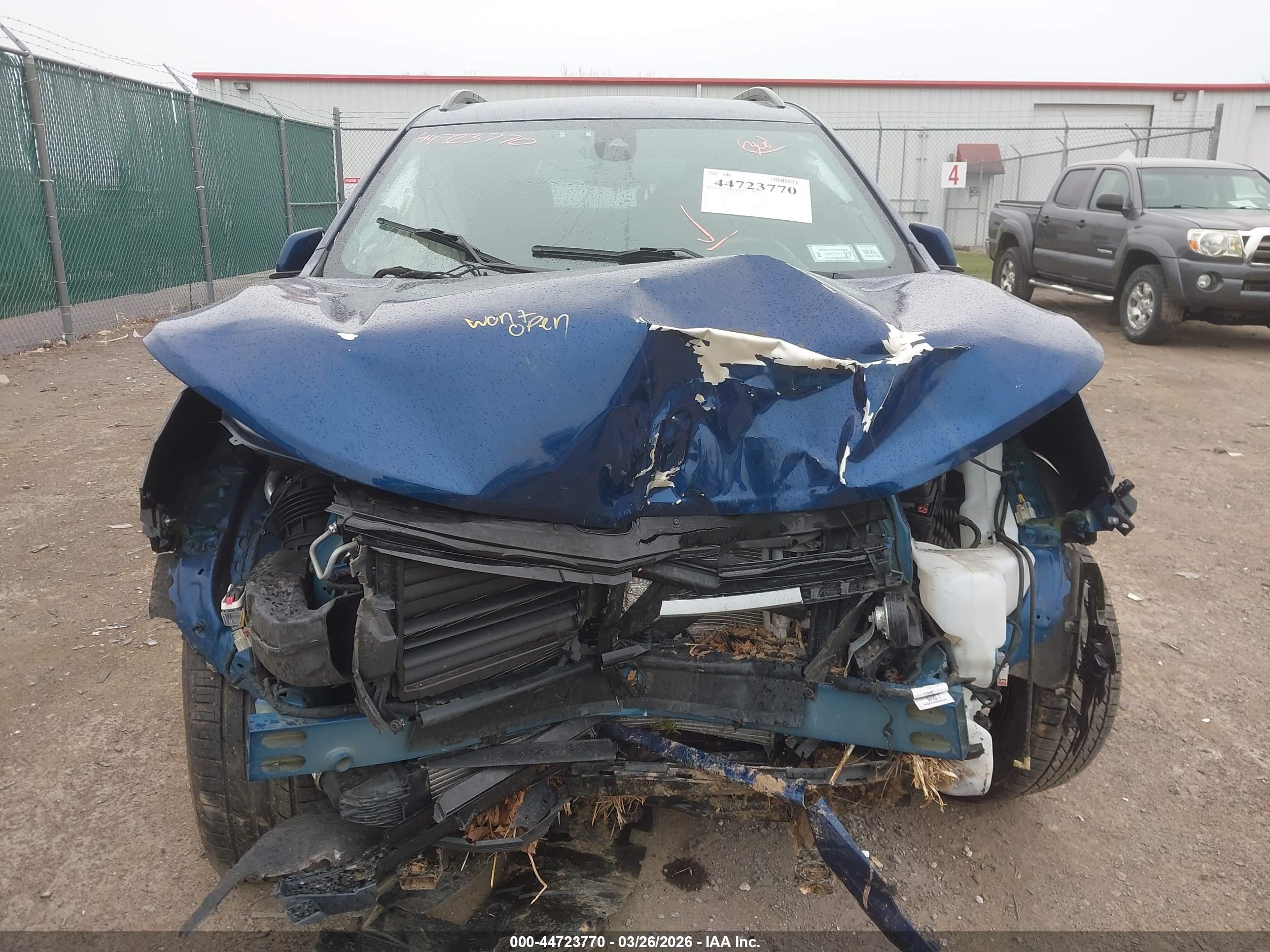 CHEVROLET EQUINOX image 6
