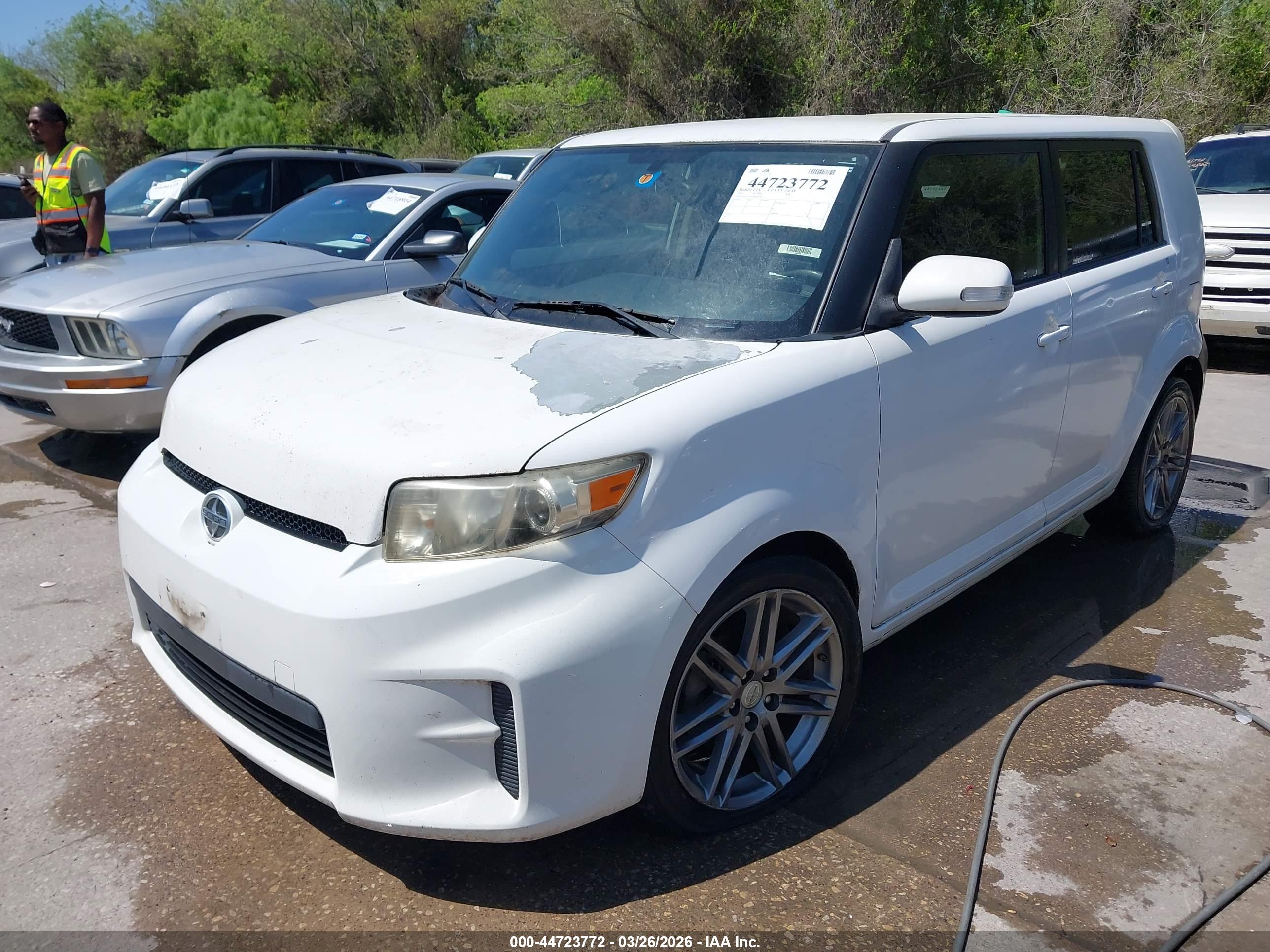 SCION XB image 2