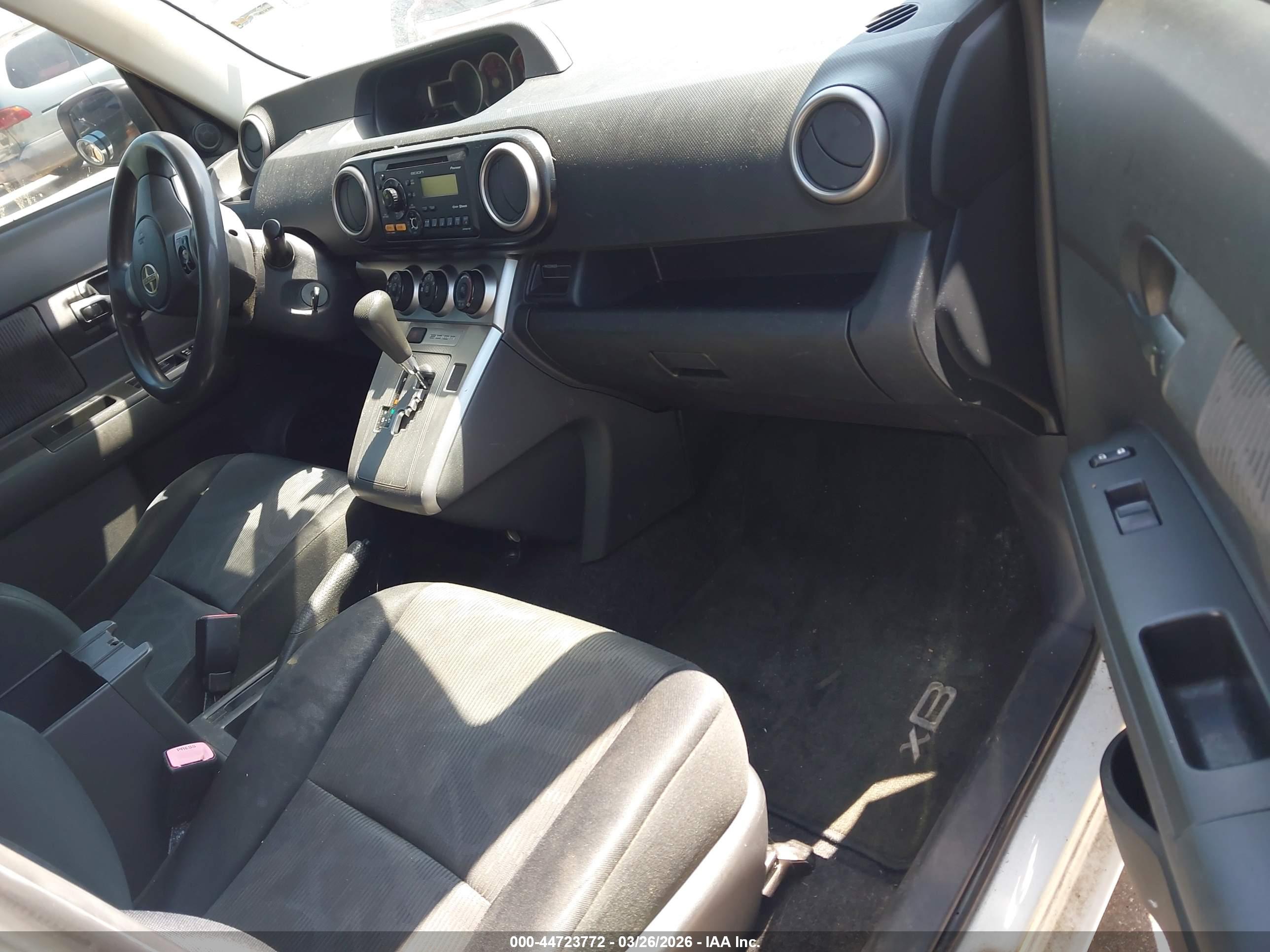 SCION XB image 5